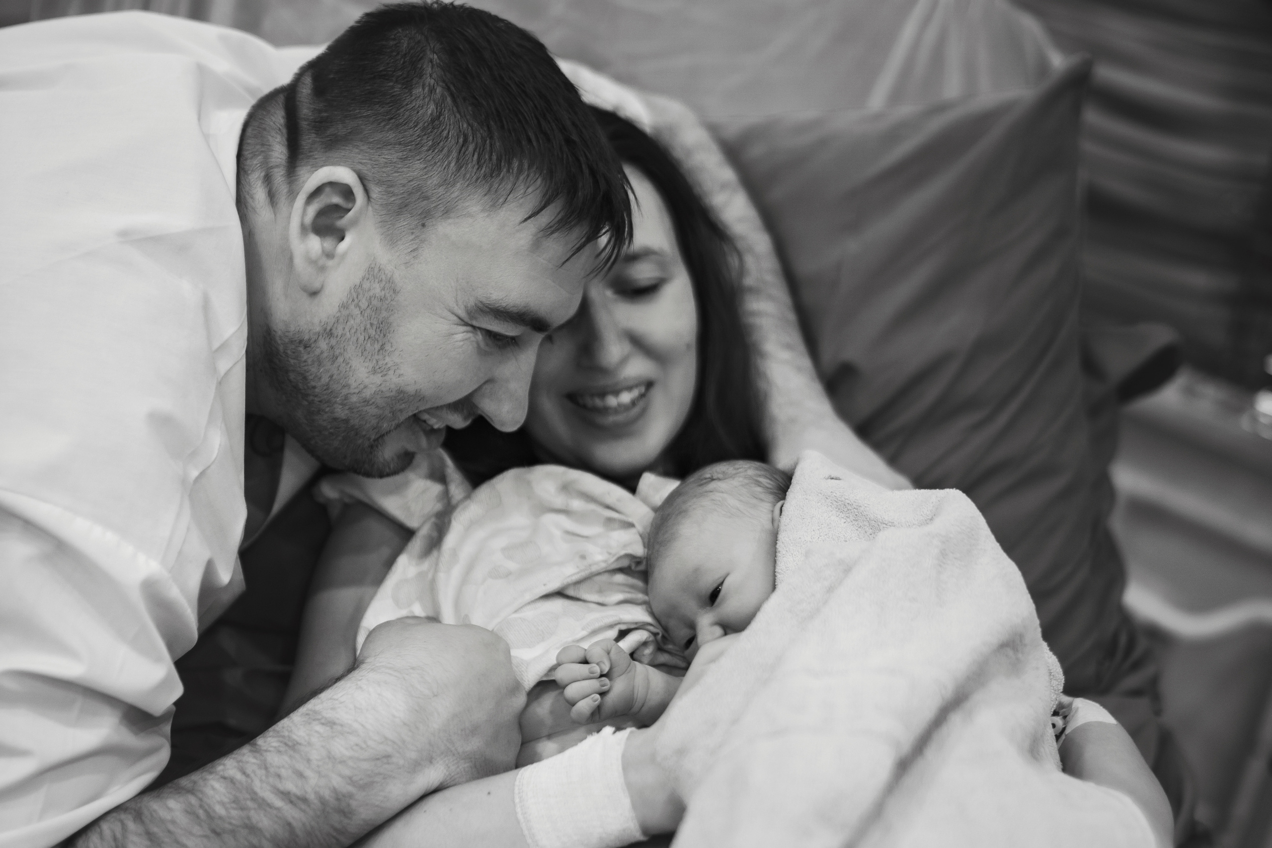 Birth photographer Austin, TX | Raw, powerful, & unfiltered storytelling | Anny Smirnova