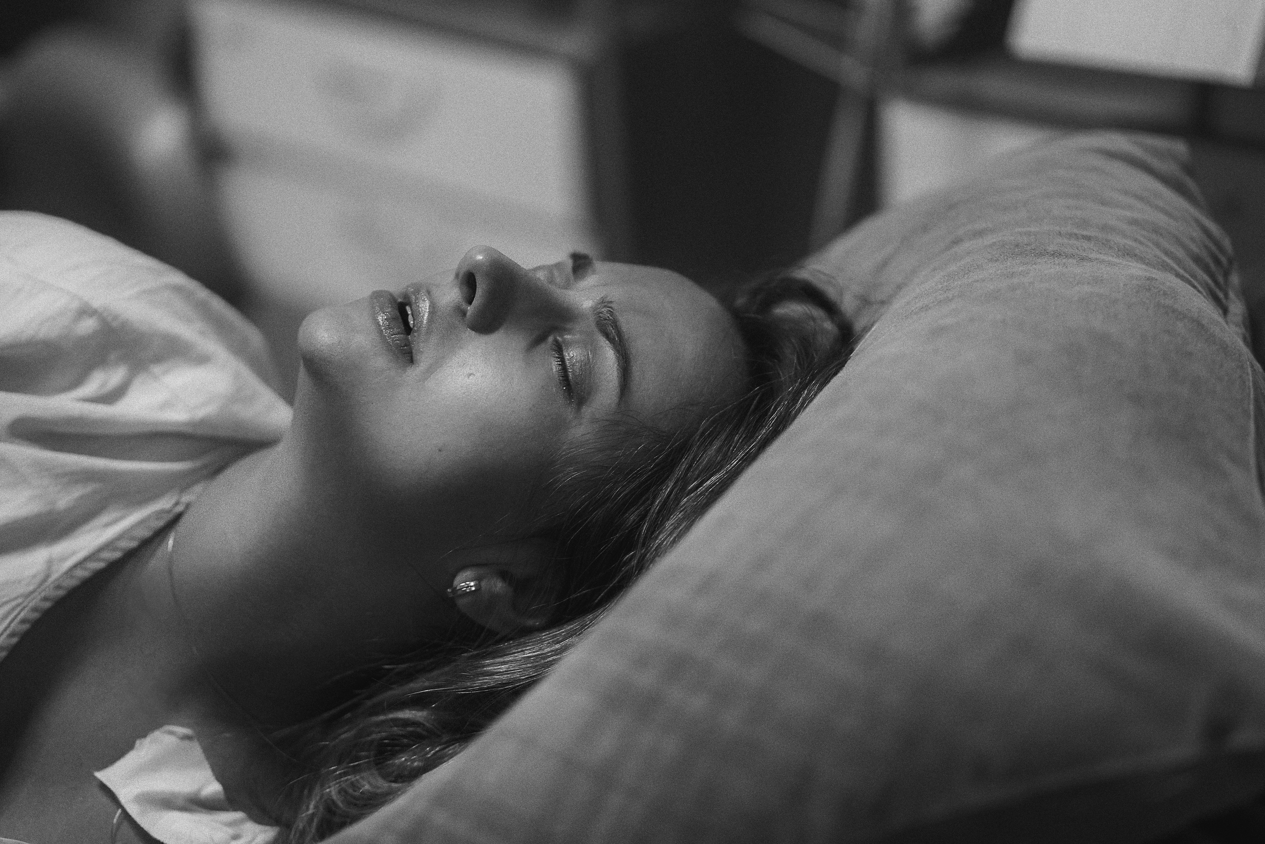 Birth photographer Austin, TX | Raw, powerful, & unfiltered storytelling | Anny Smirnova