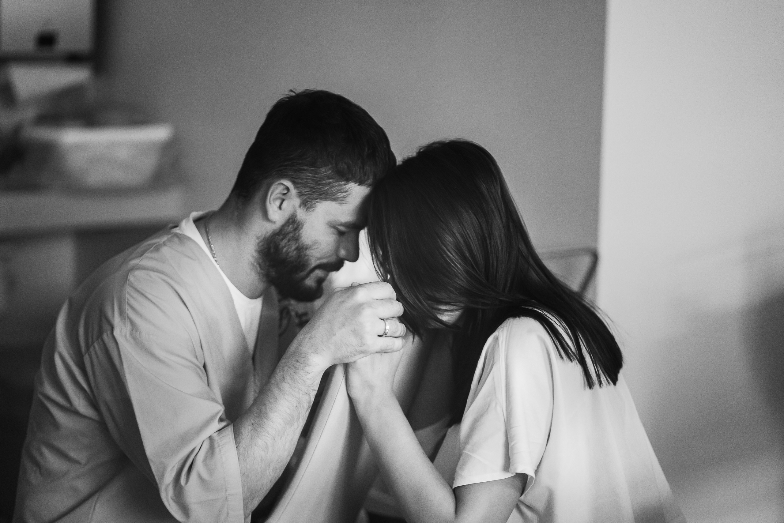 Birth photographer Austin, TX | Raw, powerful, & unfiltered storytelling | Anny Smirnova