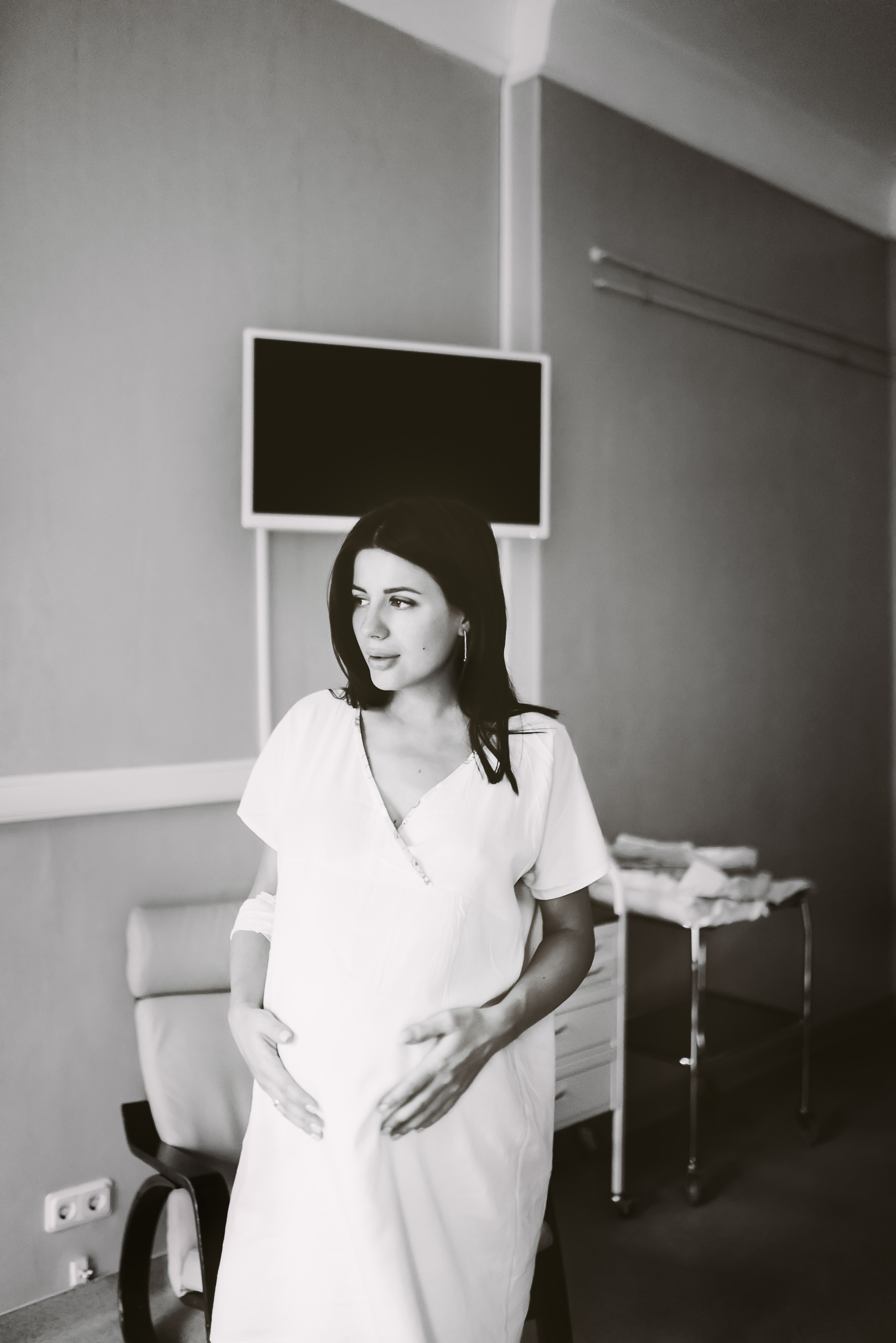 Birth photographer Austin, TX | Raw, powerful, & unfiltered storytelling | Anny Smirnova