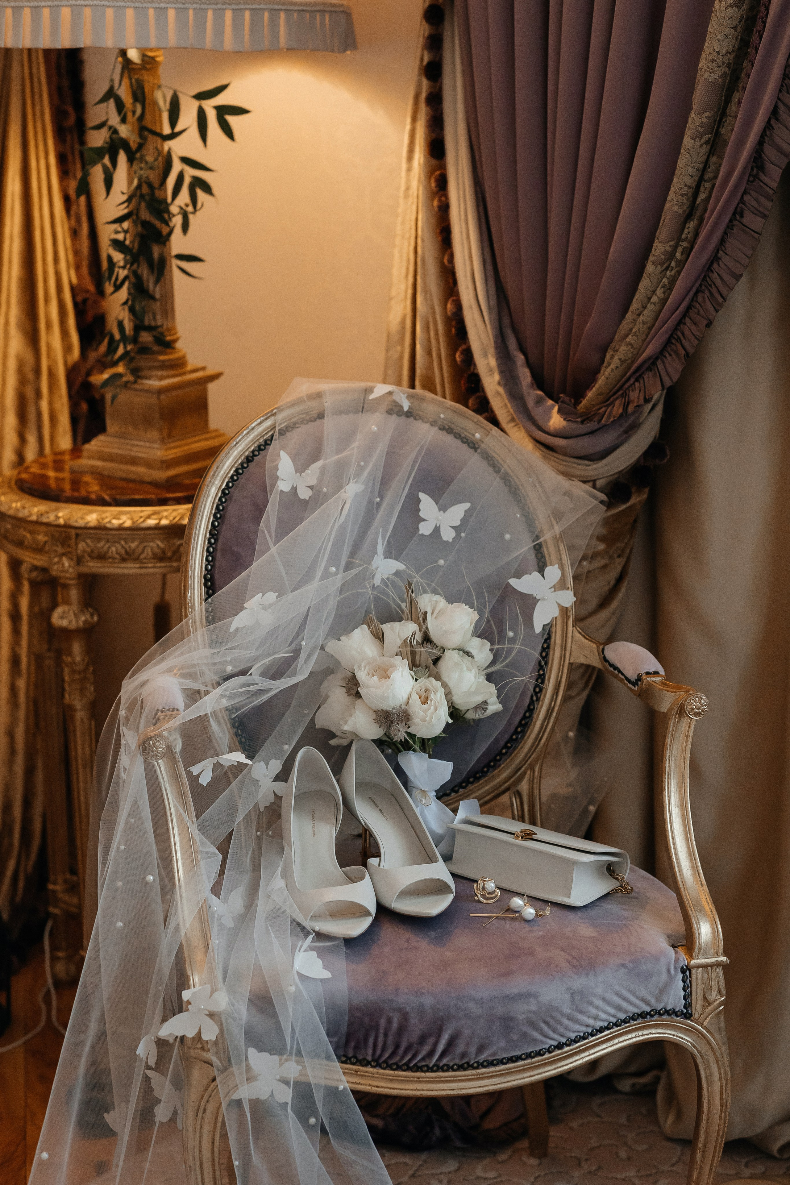 Самые красивые отели Москвы для свадебной фотосессии. Свадебный фотограф в Москве Дарья Олендарёва