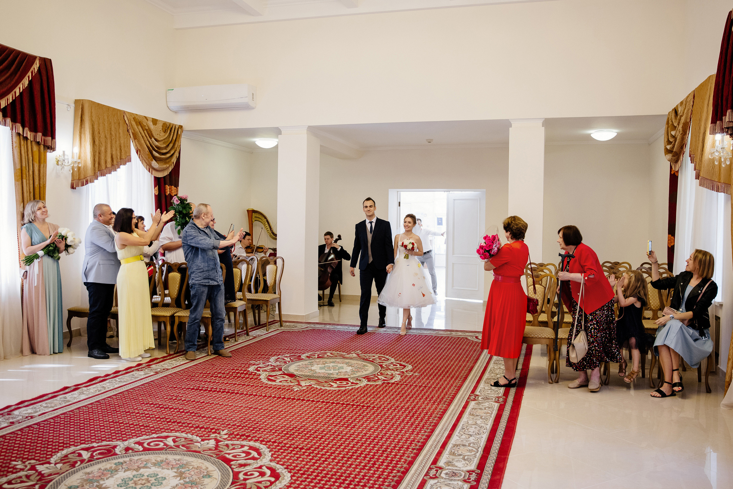 Дворец бракосочетания на ВДНХ. Свадьба на ВДНХ. Свадебный банкет в Forest Hall Форест Холл. Свадьба в Сокольниках. Свадебный и семейный фотограф Екатерина Иванова