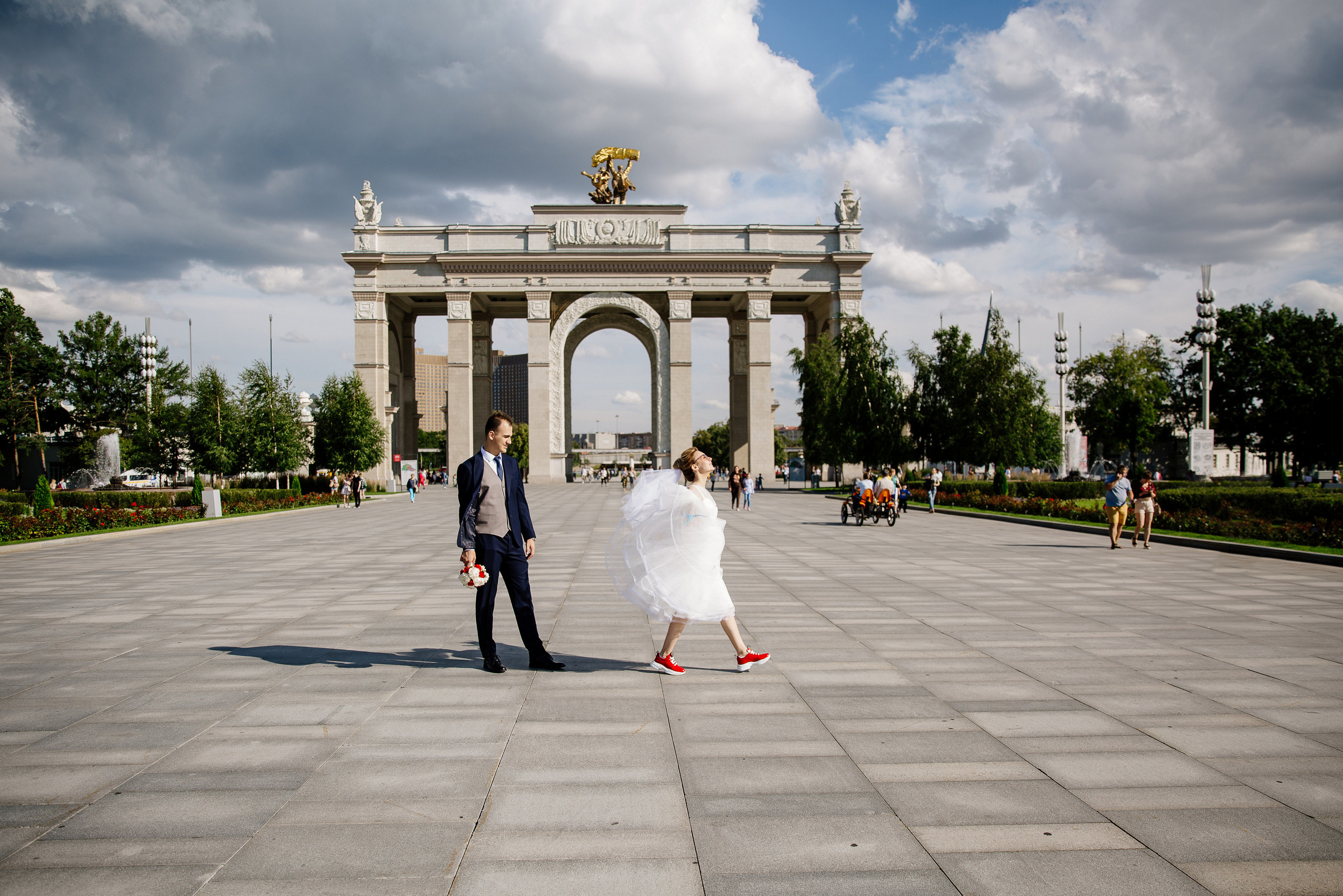 Дворец бракосочетания на ВДНХ. Свадьба на ВДНХ. Свадебный банкет в Forest Hall Форест Холл. Свадьба в Сокольниках. Свадебный и семейный фотограф Екатерина Иванова