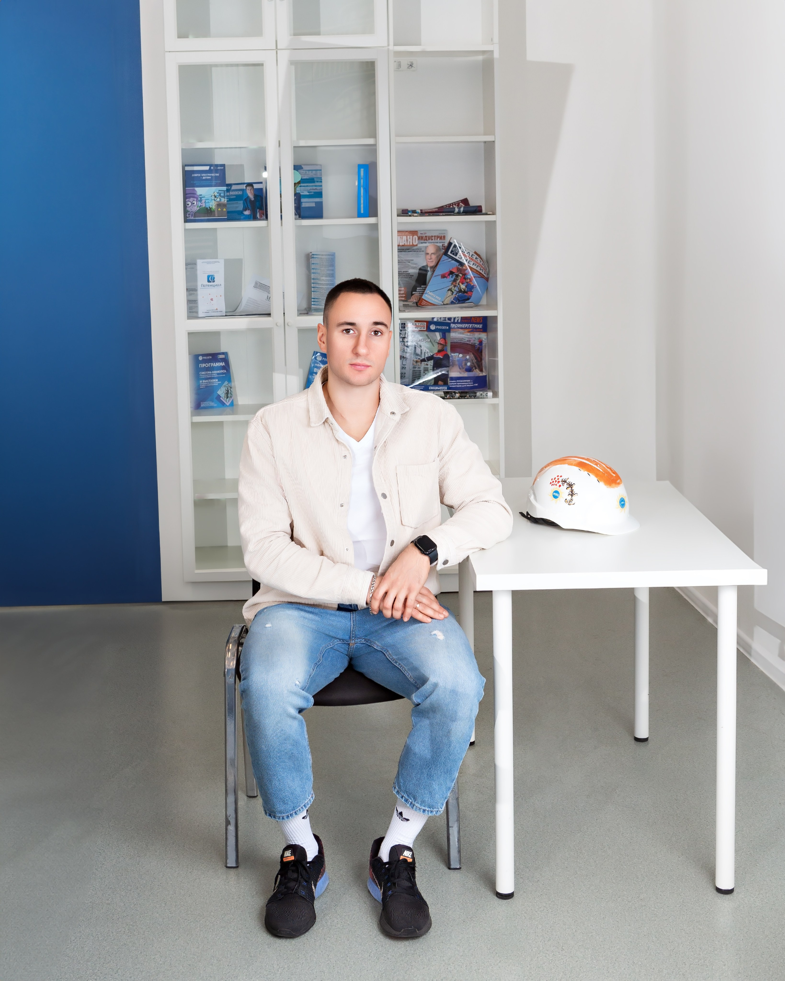 Выпускной альбом для 9 Класса. Выпускные альбомы и школьный фотограф в Подольске, Троицке, Щербинке, Москве и Московской области