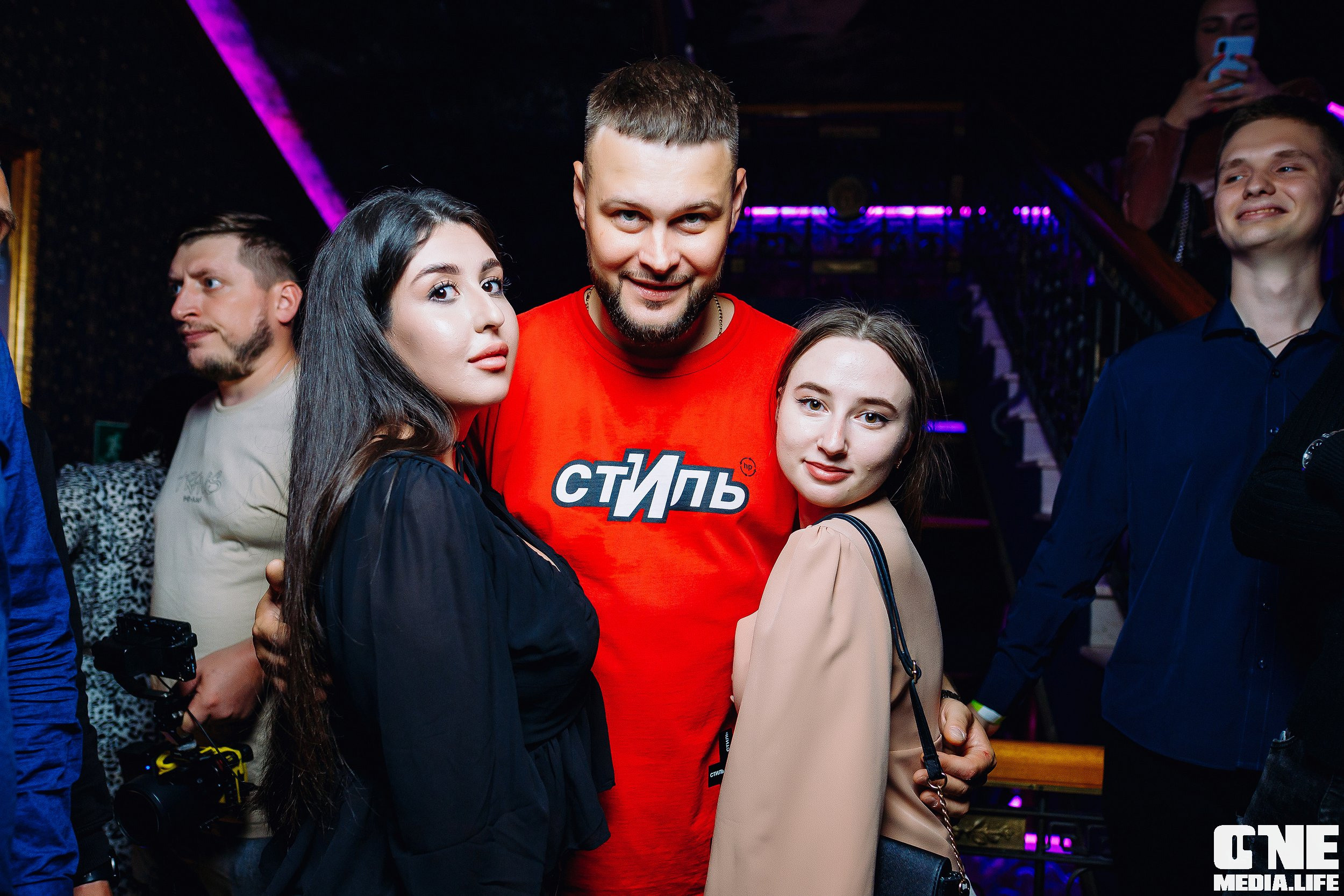 Фоторепортаж из ночного клуба Планета. One Media Life: фоторепортажи, фотоотчеты с мероприятий и заведений