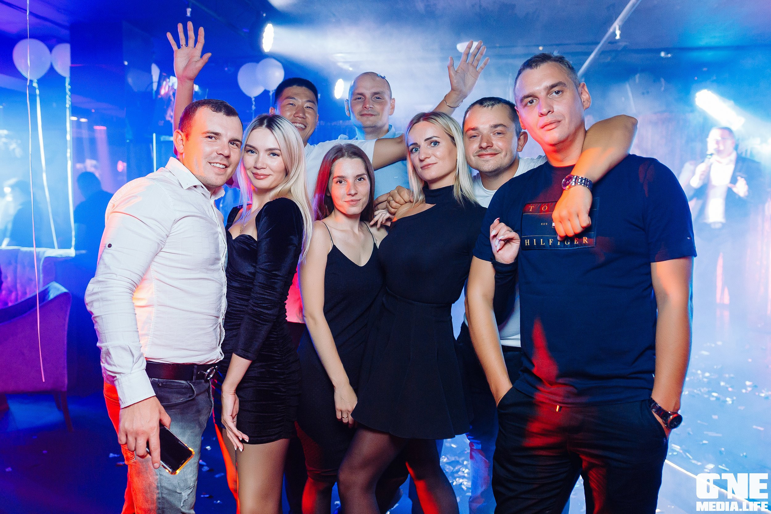 Фоторепортаж из караоке-клуба Эйфория. One Media Life: фоторепортажи, фотоотчеты с мероприятий и заведений