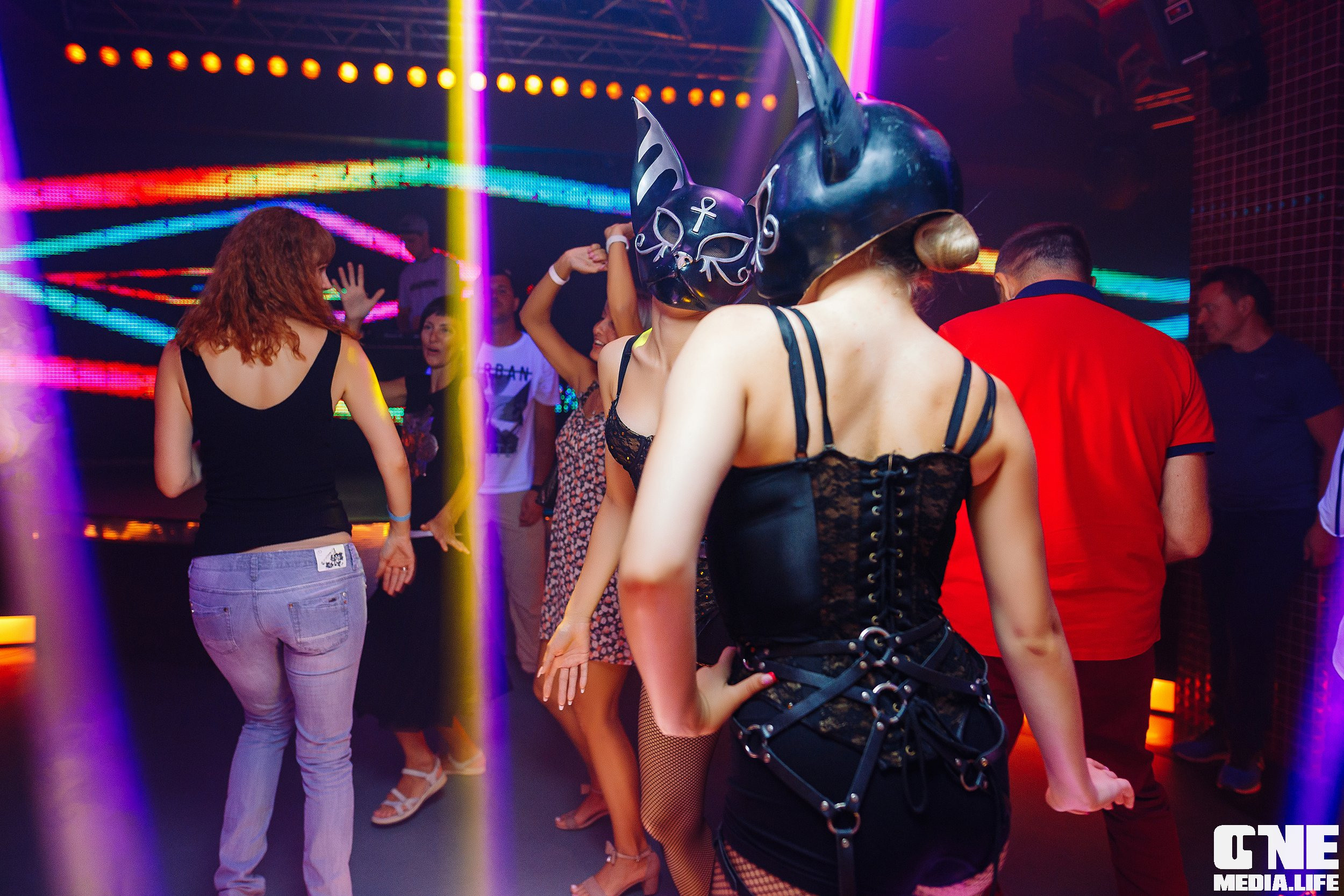 Фоторепортаж из ночного клуба Планета. One Media Life: фоторепортажи, фотоотчеты с мероприятий и заведений