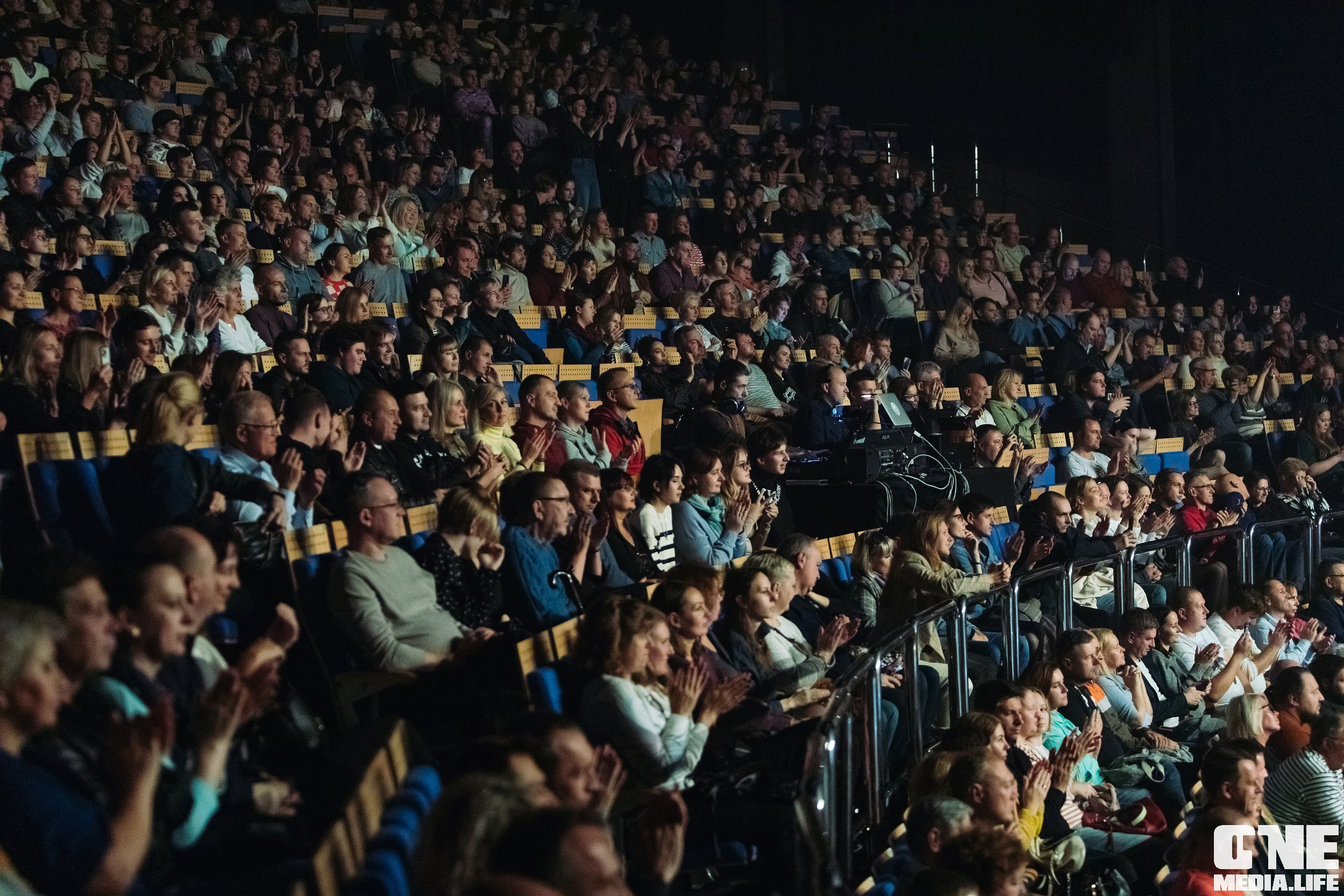 Фоторепортаж из Янтарь-холла. One Media Life: фоторепортажи, фотоотчеты с мероприятий и заведений