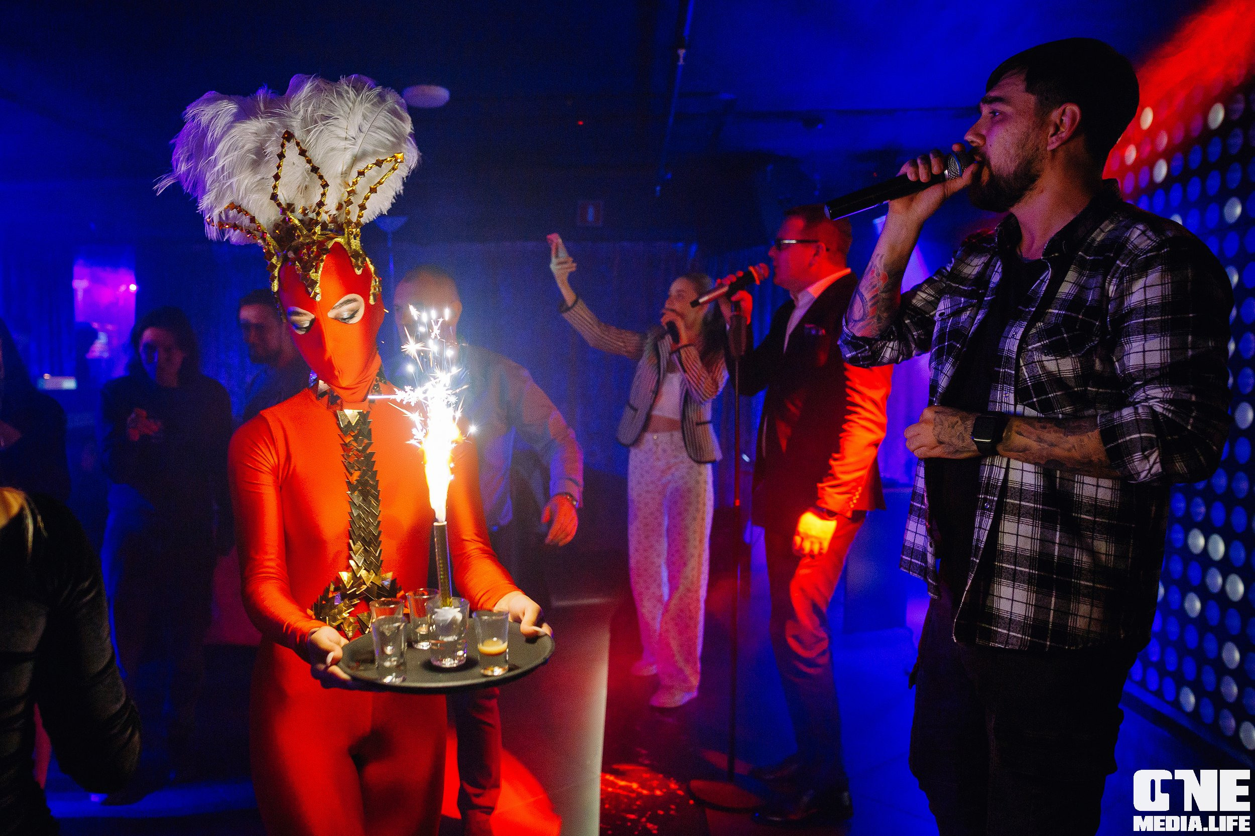 Фоторепортаж из караоке-клуба Эйфория. One Media Life: фоторепортажи, фотоотчеты с мероприятий и заведений