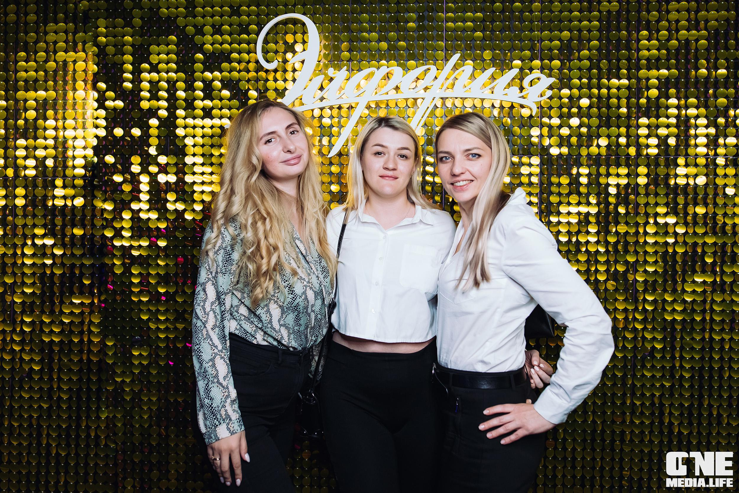 Фоторепортаж из караоке-клуба Эйфория. One Media Life: фоторепортажи, фотоотчеты с мероприятий и заведений