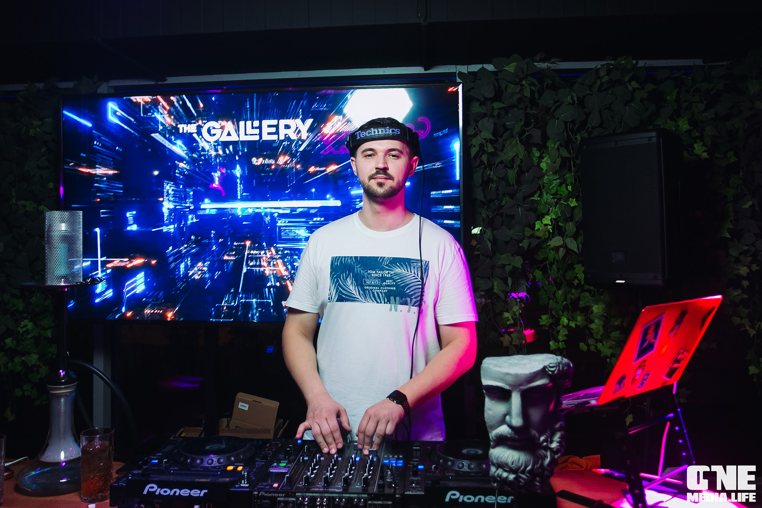 Фоторепортаж из арт-ресторана The Gallery. One Media Life: фоторепортажи, фотоотчеты с мероприятий и заведений