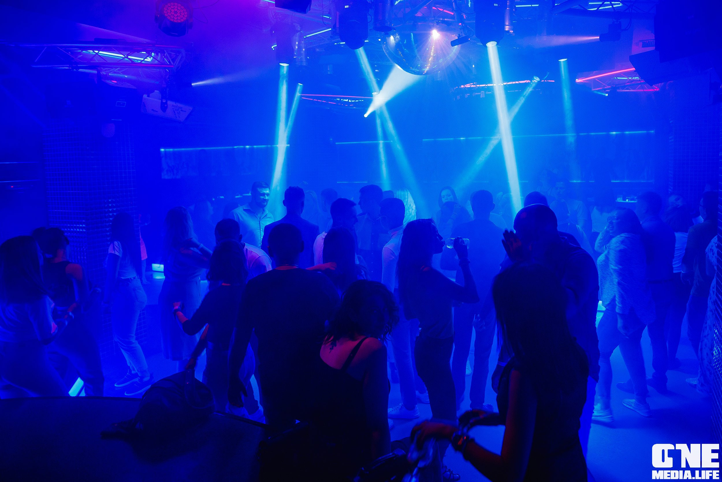 Фоторепортаж из ночного клуба Планета. One Media Life: фоторепортажи, фотоотчеты с мероприятий и заведений