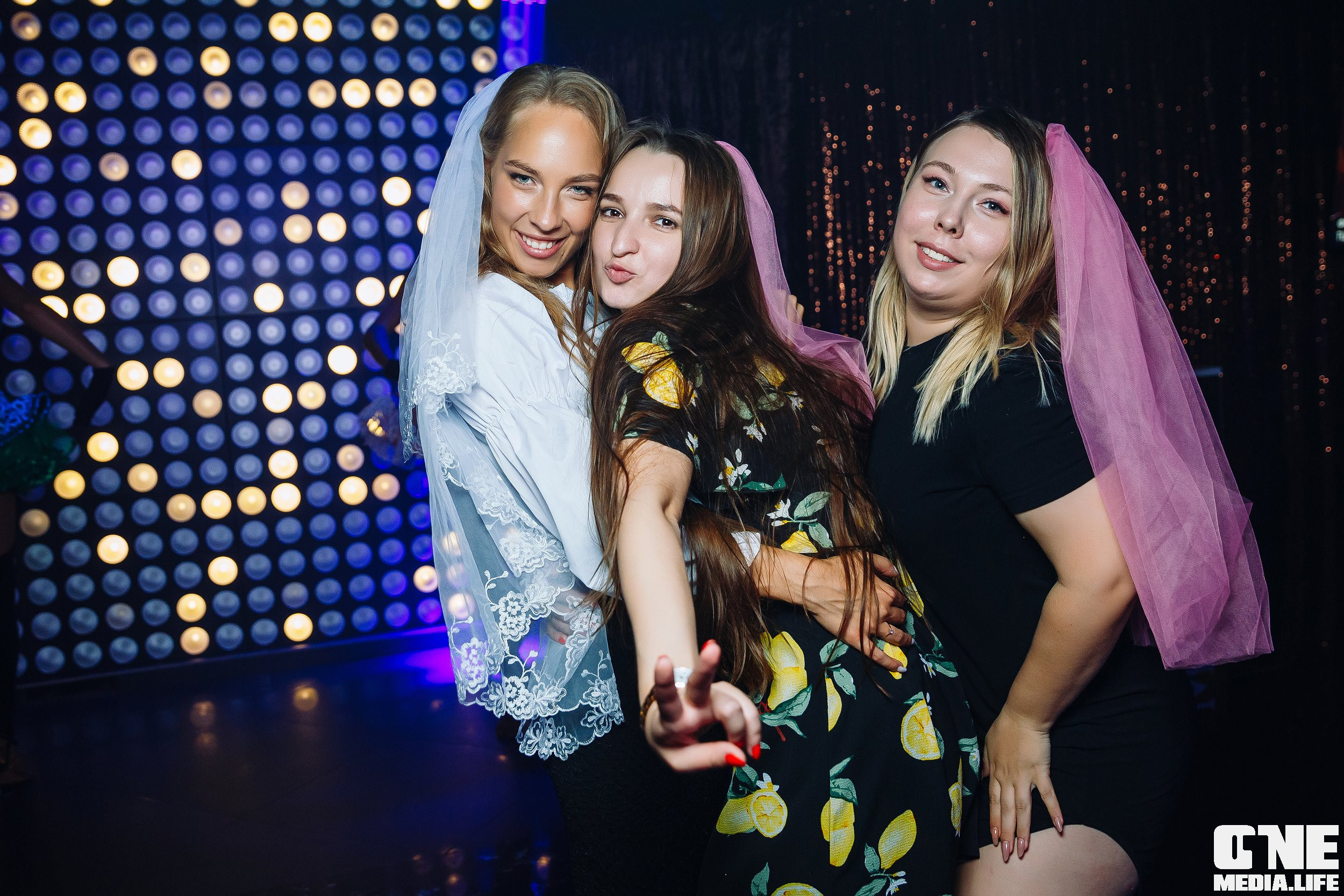 Фоторепортаж из караоке-клуба Эфория. One Media Life: фоторепортажи, фотоотчеты с мероприятий и заведений