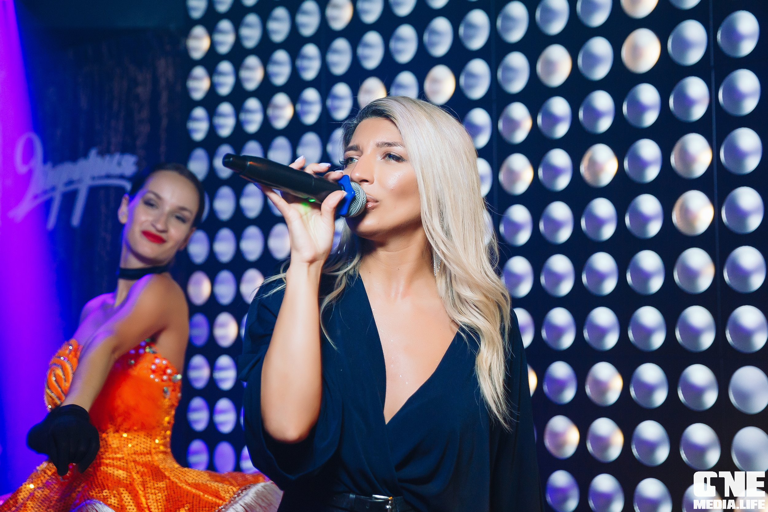 Фоторепортаж из караоке-клуба Эфория. One Media Life: фоторепортажи, фотоотчеты с мероприятий и заведений