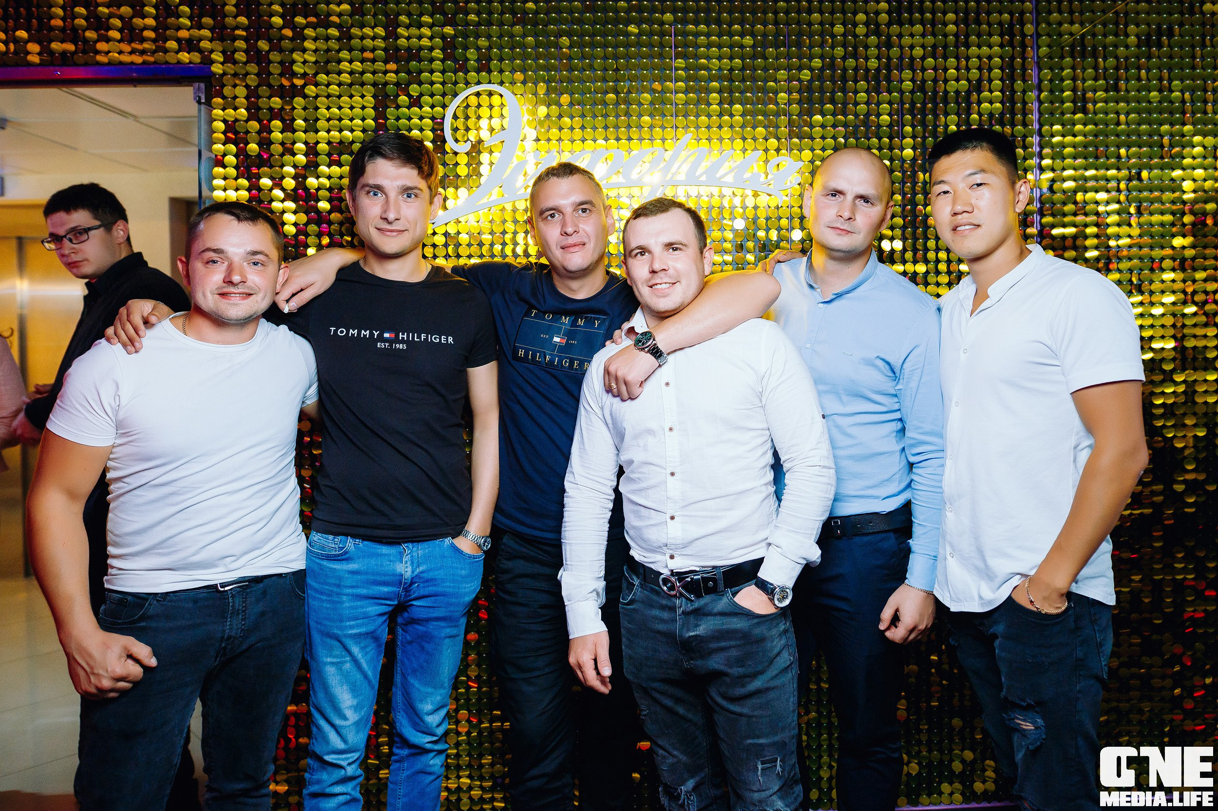 Фоторепортаж из караоке-клуба Эйфория. One Media Life: фоторепортажи, фотоотчеты с мероприятий и заведений