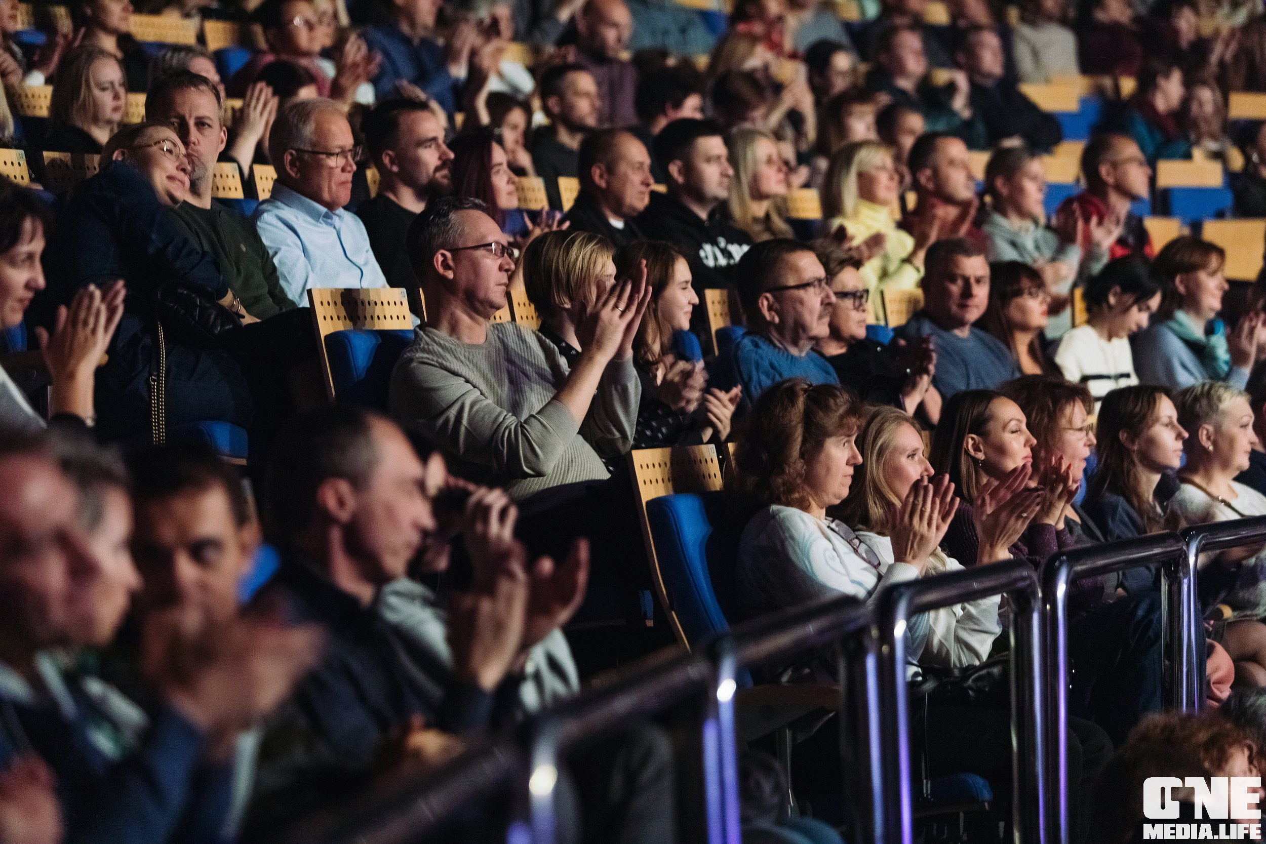 Фоторепортаж из Янтарь-холла. One Media Life: фоторепортажи, фотоотчеты с мероприятий и заведений