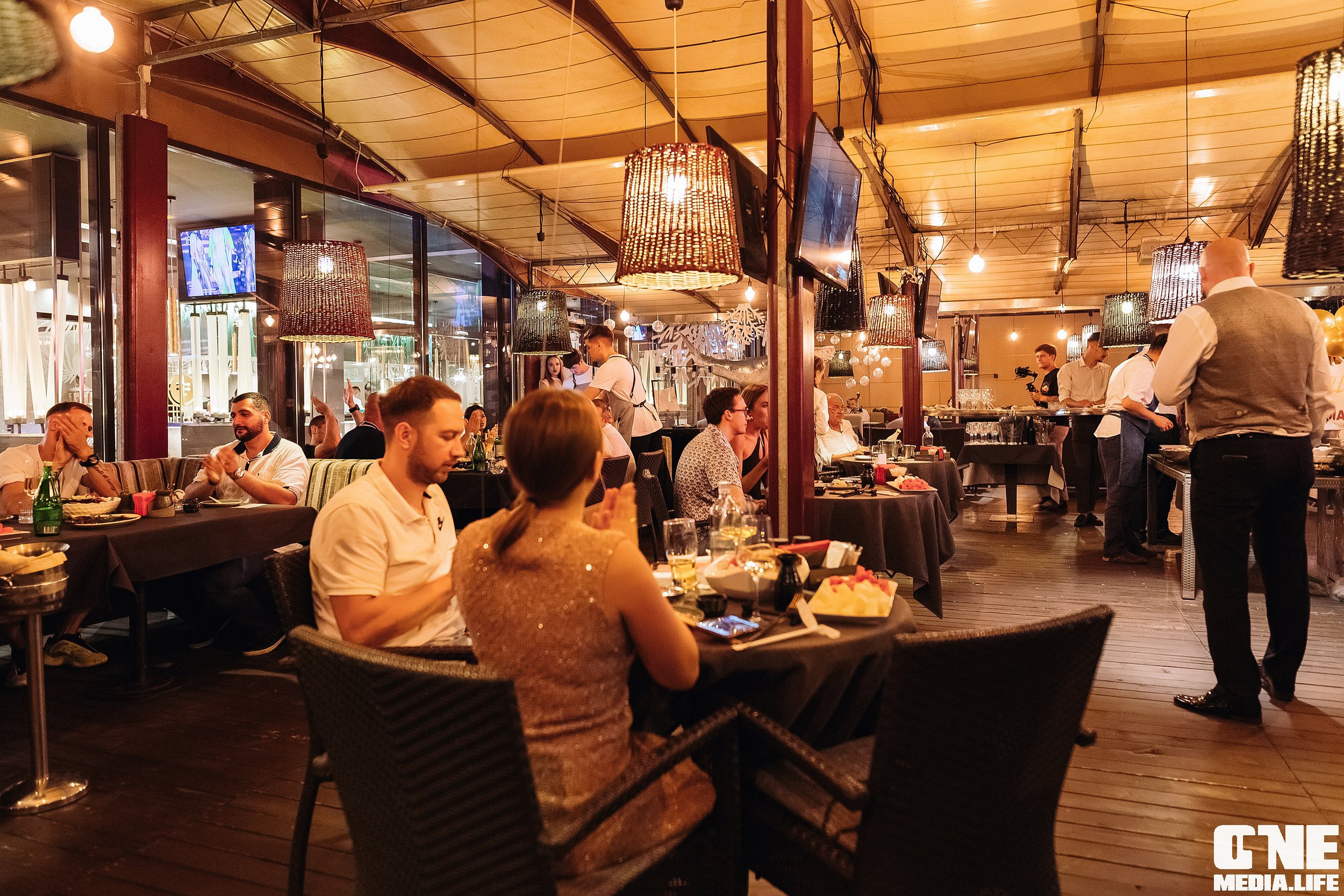 Фоторепортаж из ресторана Sushi & More. One Media Life: фоторепортажи, фотоотчеты с мероприятий и заведений