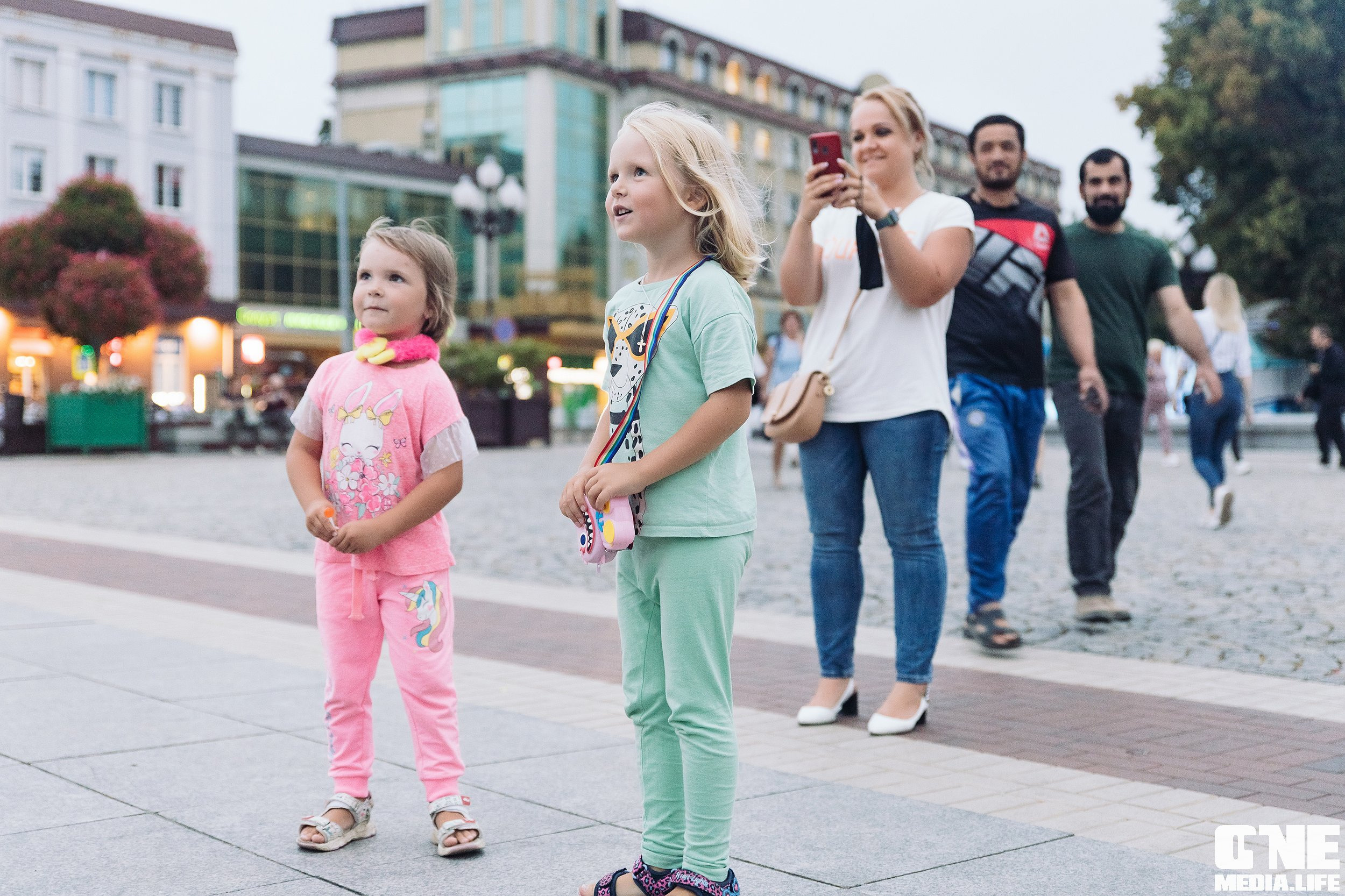 Фоторепортаж из Пятерочки. One Media Life: фоторепортажи, фотоотчеты с мероприятий и заведений