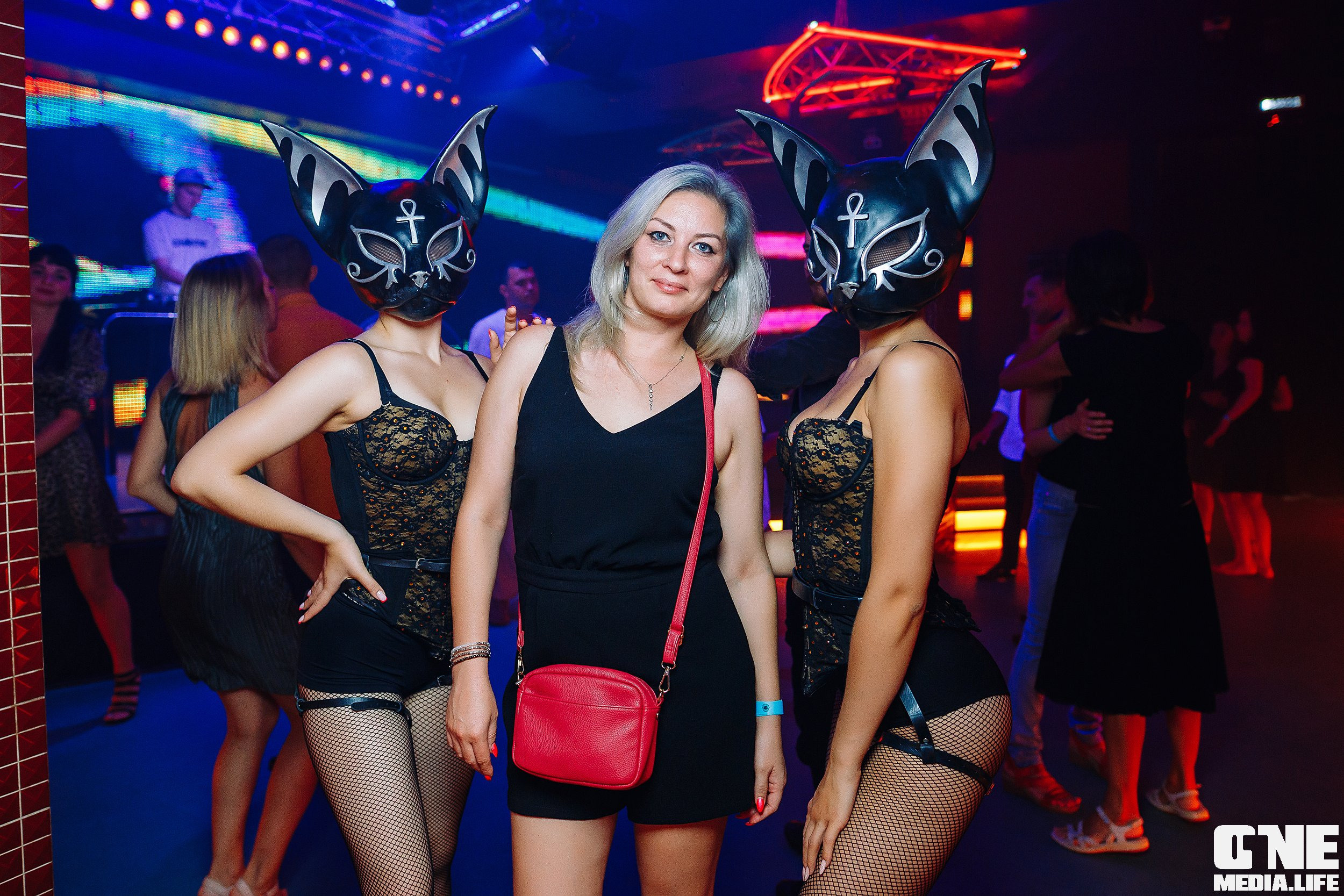 Фоторепортаж из ночного клуба Планета. One Media Life: фоторепортажи, фотоотчеты с мероприятий и заведений