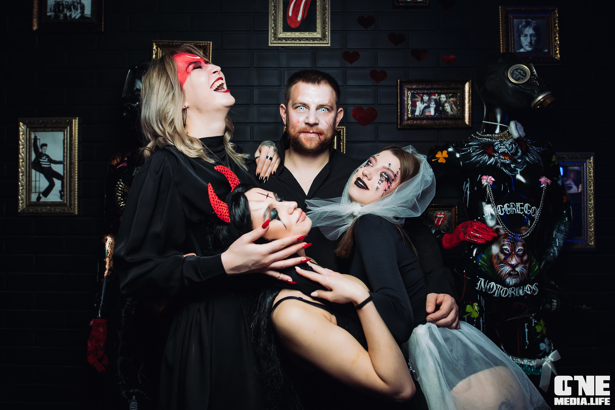 Фоторепортаж их бара ХххX. One Media Life: фоторепортажи, фотоотчеты с мероприятий и заведений