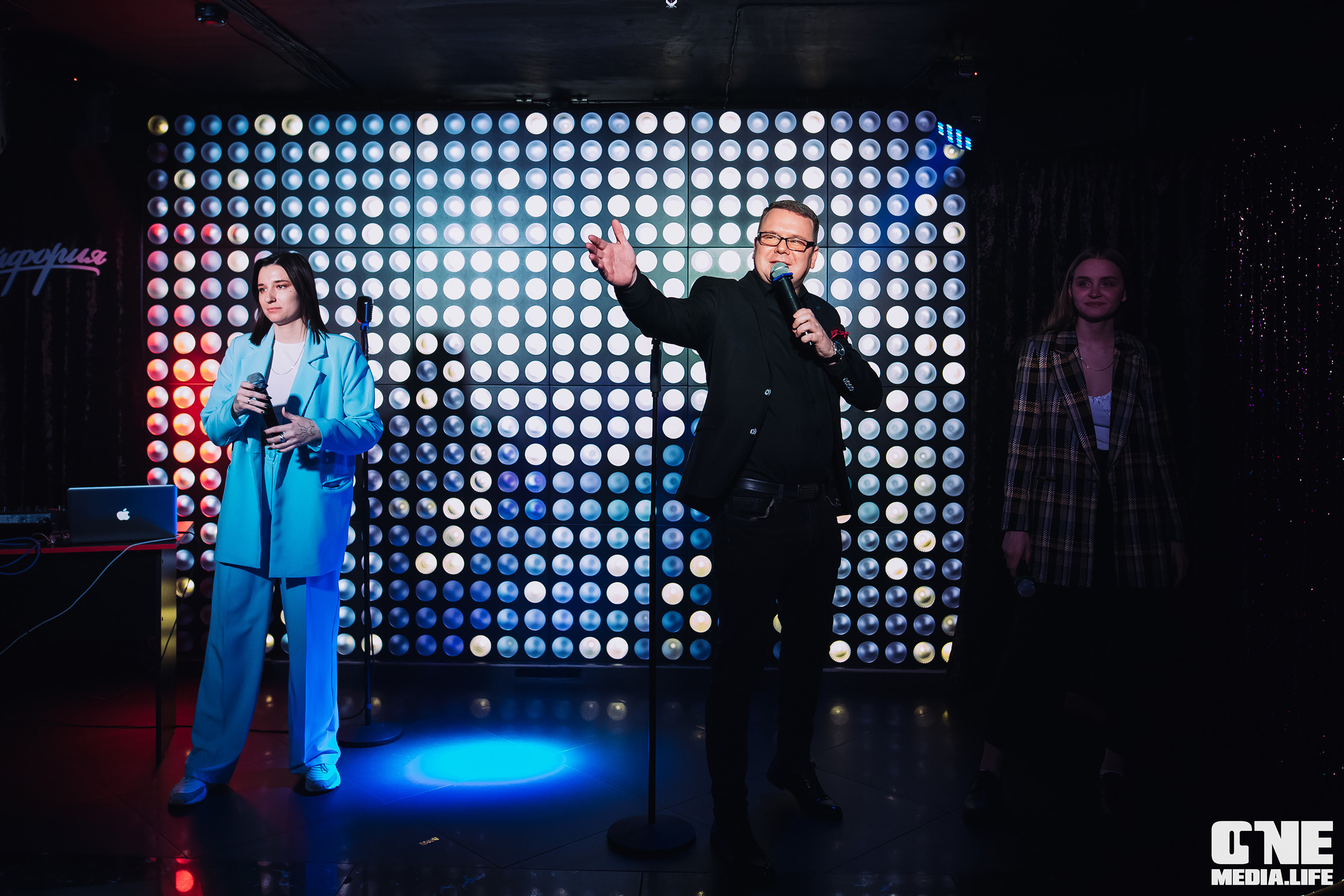 Фоторепортаж из караоке-клуба Эйфория. One Media Life: фоторепортажи, фотоотчеты с мероприятий и заведений