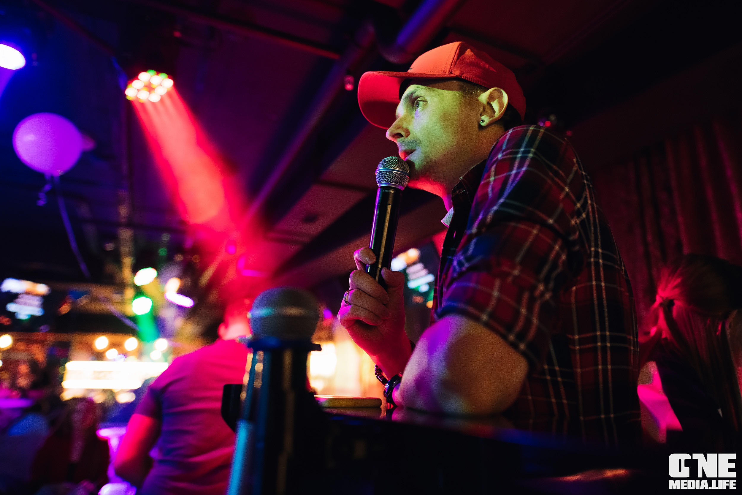 Фоторепортаж из караоке-клуба Эйфория. One Media Life: фоторепортажи, фотоотчеты с мероприятий и заведений