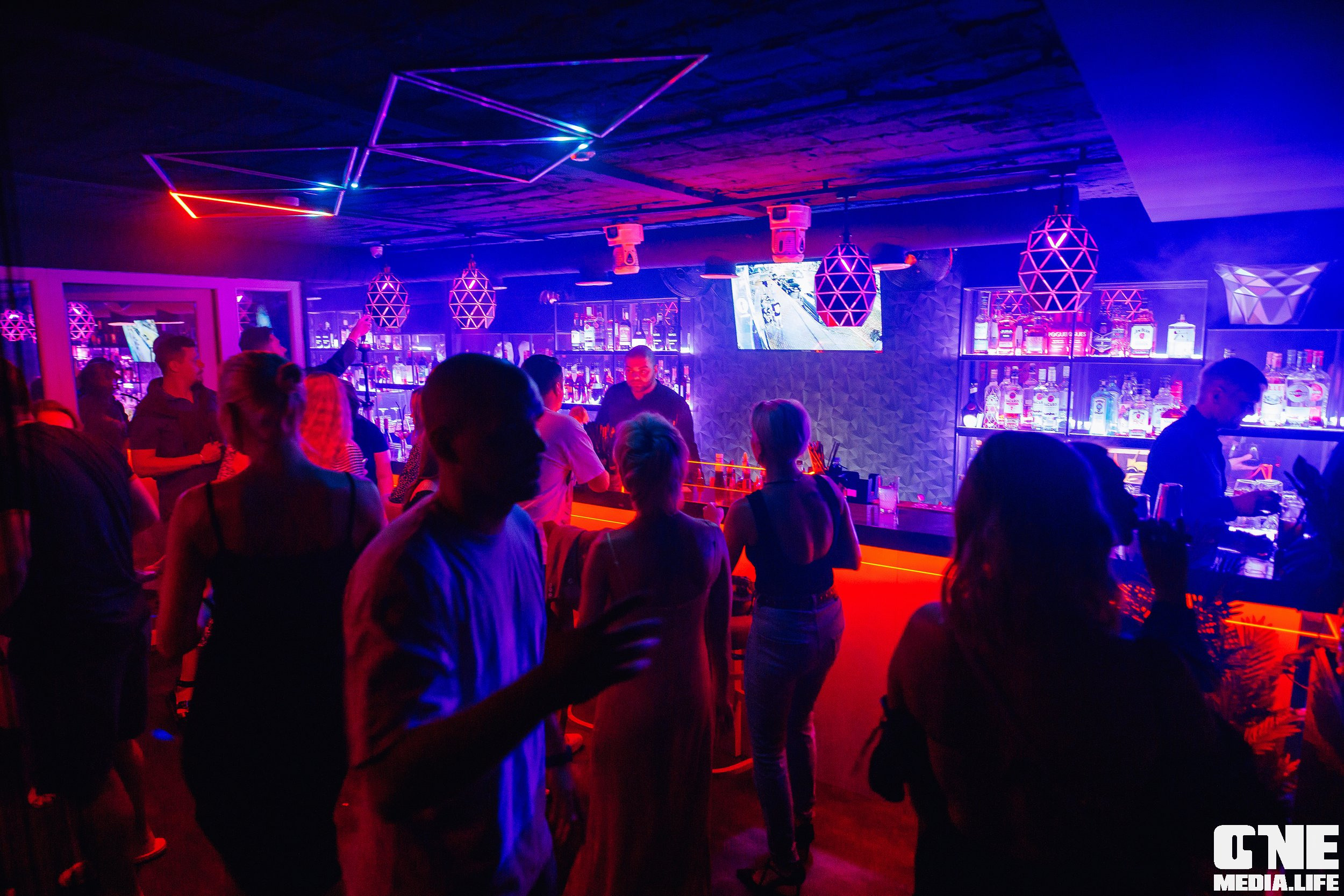 Фоторепортаж из ночного клуба Secret. One Media Life: фоторепортажи, фотоотчеты с мероприятий и заведений