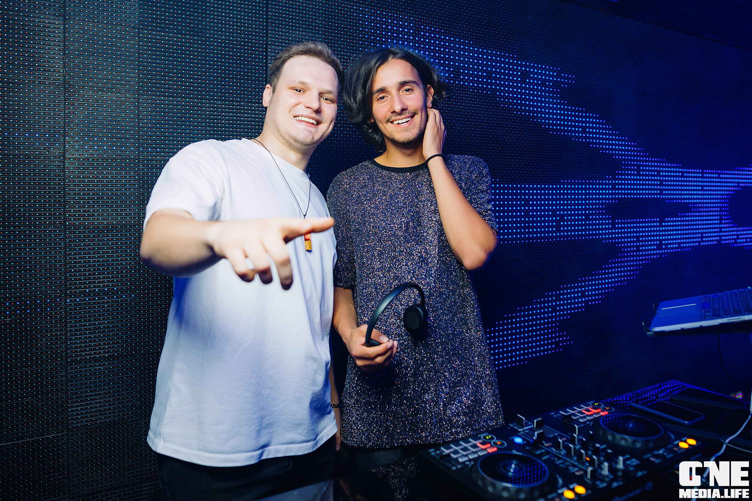 Фоторепортаж из ночного клуба Планета. One Media Life: фоторепортажи, фотоотчеты с мероприятий и заведений