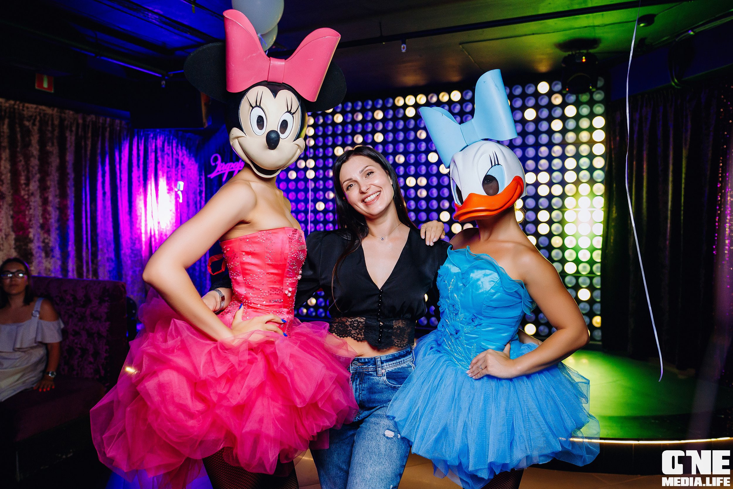 Фоторепортаж из караоке-клуба Эйфория. One Media Life: фоторепортажи, фотоотчеты с мероприятий и заведений