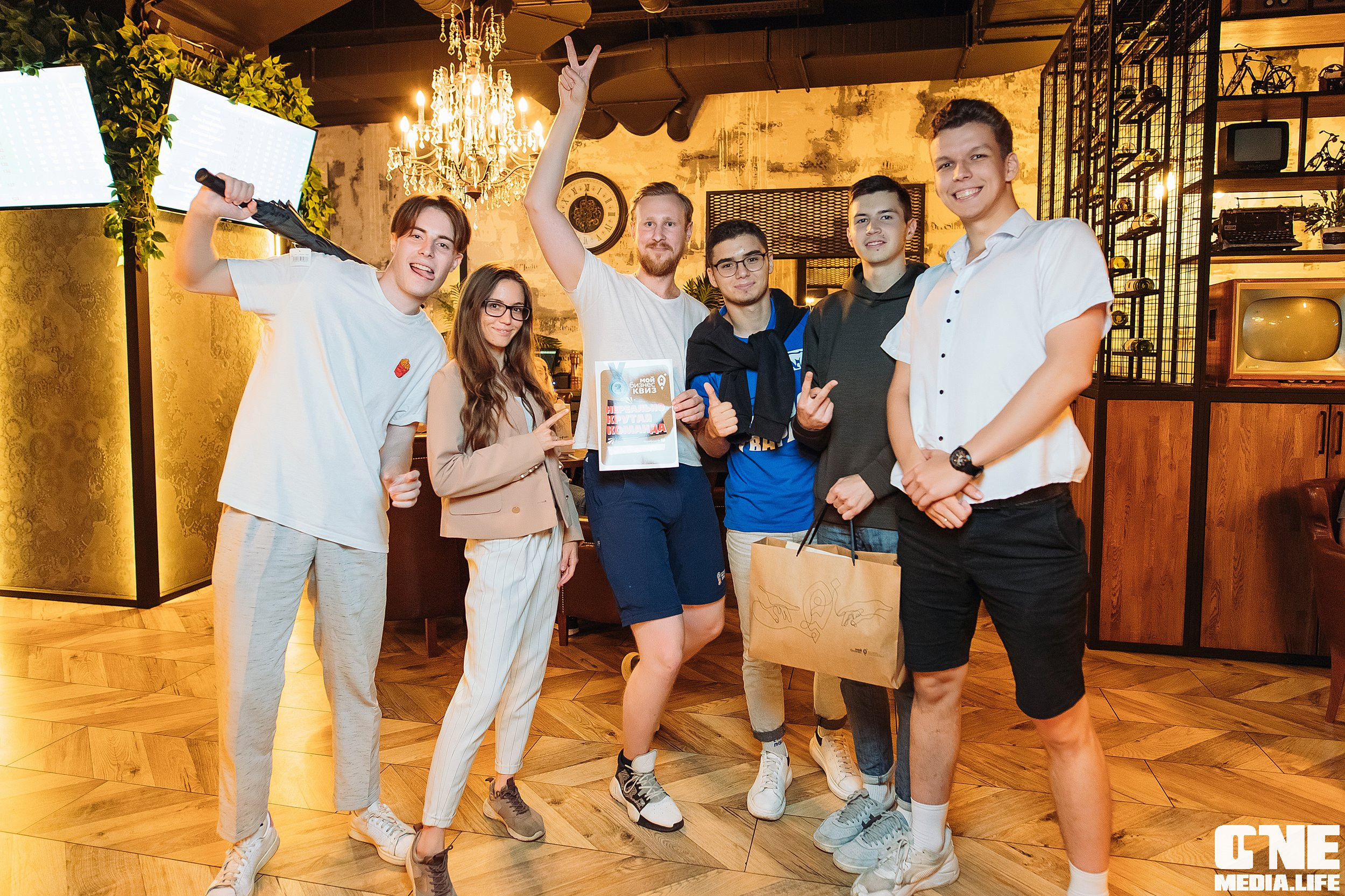 Фоторепортаж с квиз игры от Мой бизнес. One Media Life: фоторепортажи, фотоотчеты с мероприятий и заведений