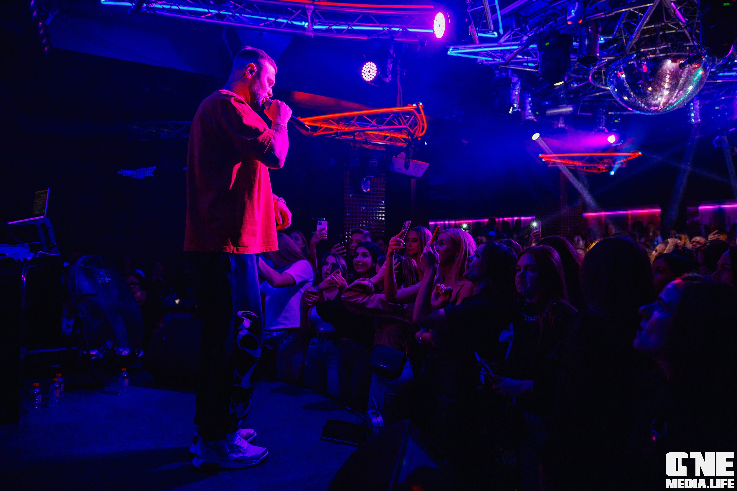 Фоторепортаж из ночного клуба Планета. One Media Life: фоторепортажи, фотоотчеты с мероприятий и заведений