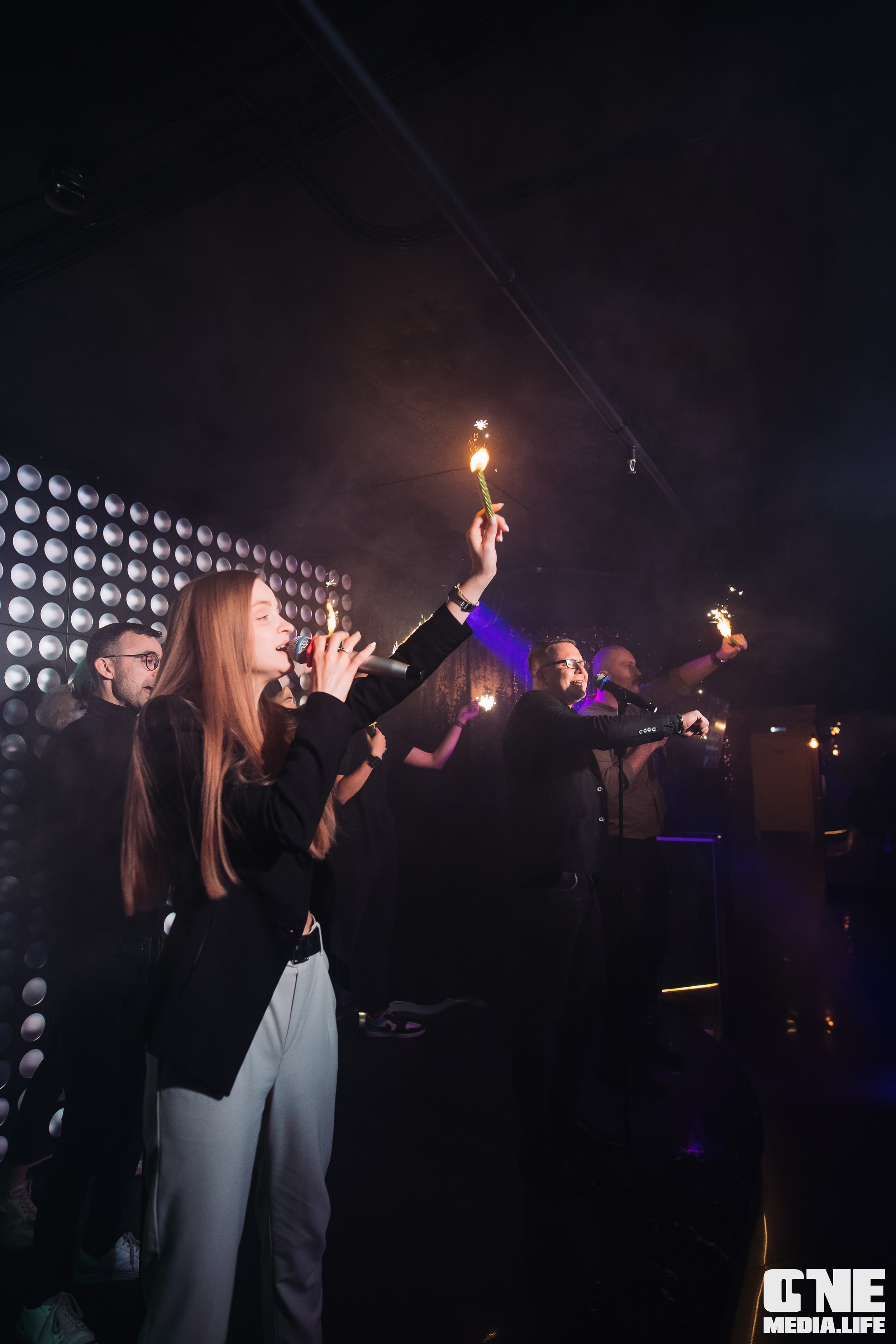 Фоторепортаж из караоке-клуба Эйфория. One Media Life: фоторепортажи, фотоотчеты с мероприятий и заведений