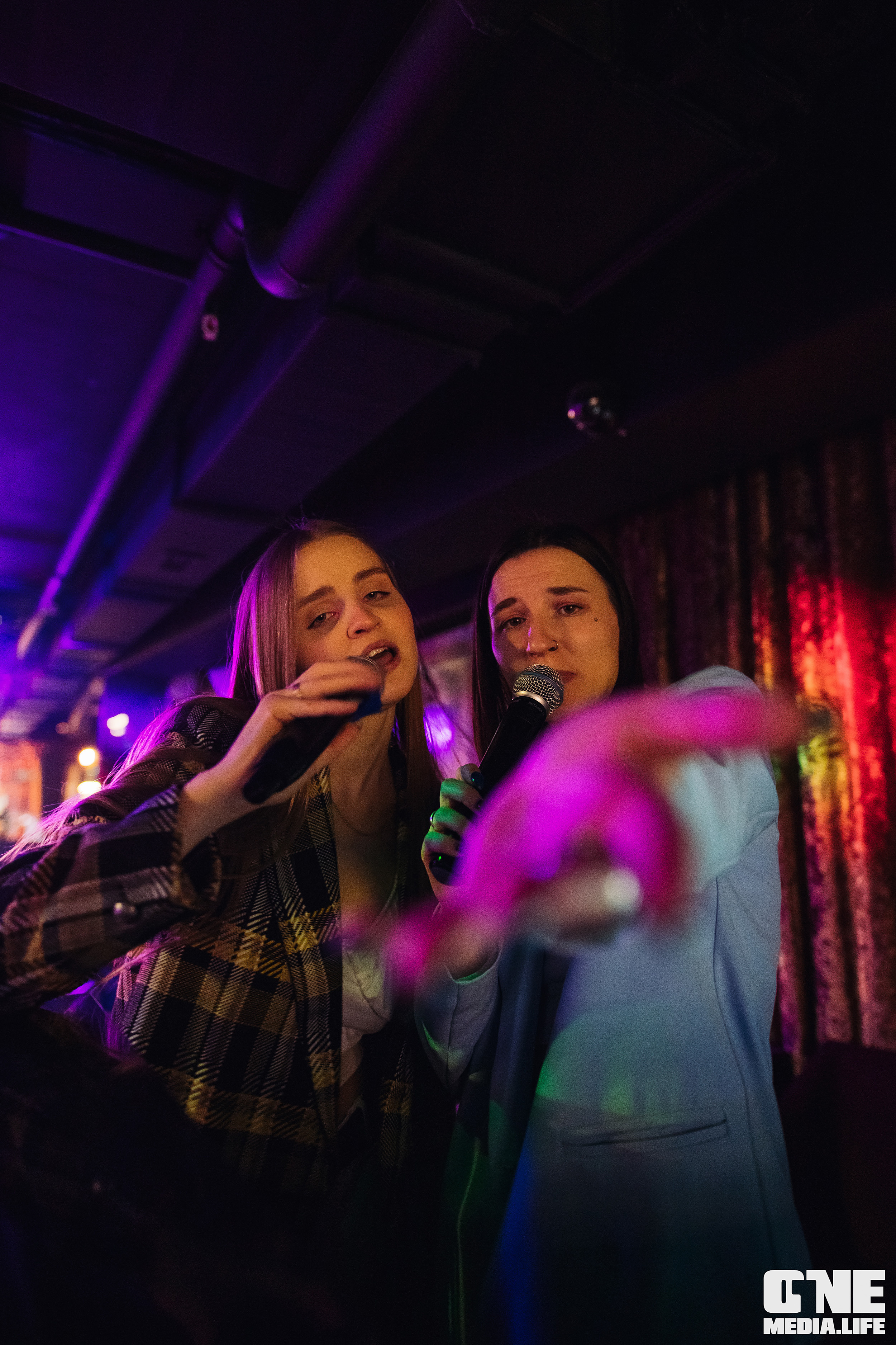 Фоторепортаж из караоке-клуба Эйфория. One Media Life: фоторепортажи, фотоотчеты с мероприятий и заведений