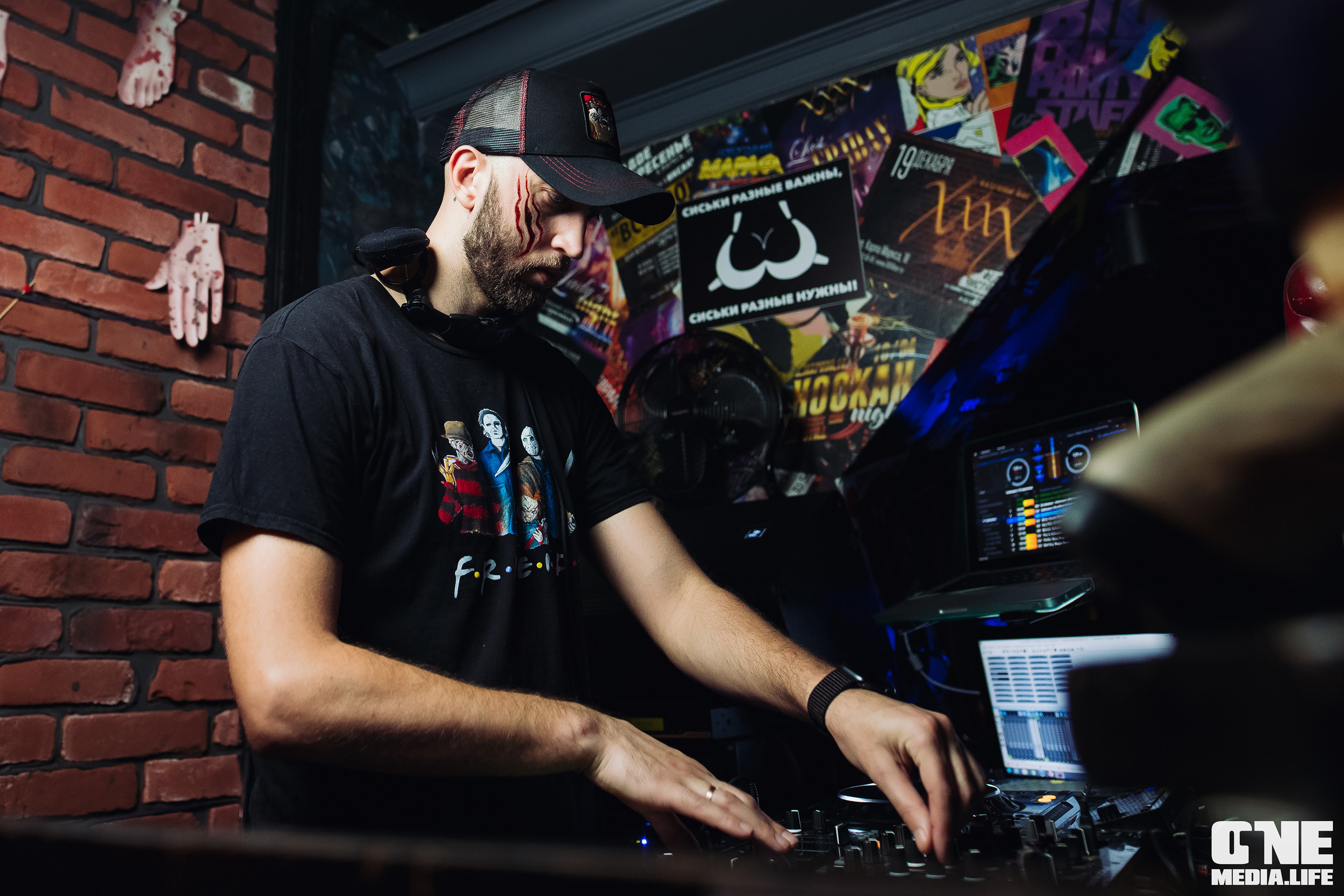 Фоторепортаж их бара ХххX. One Media Life: фоторепортажи, фотоотчеты с мероприятий и заведений