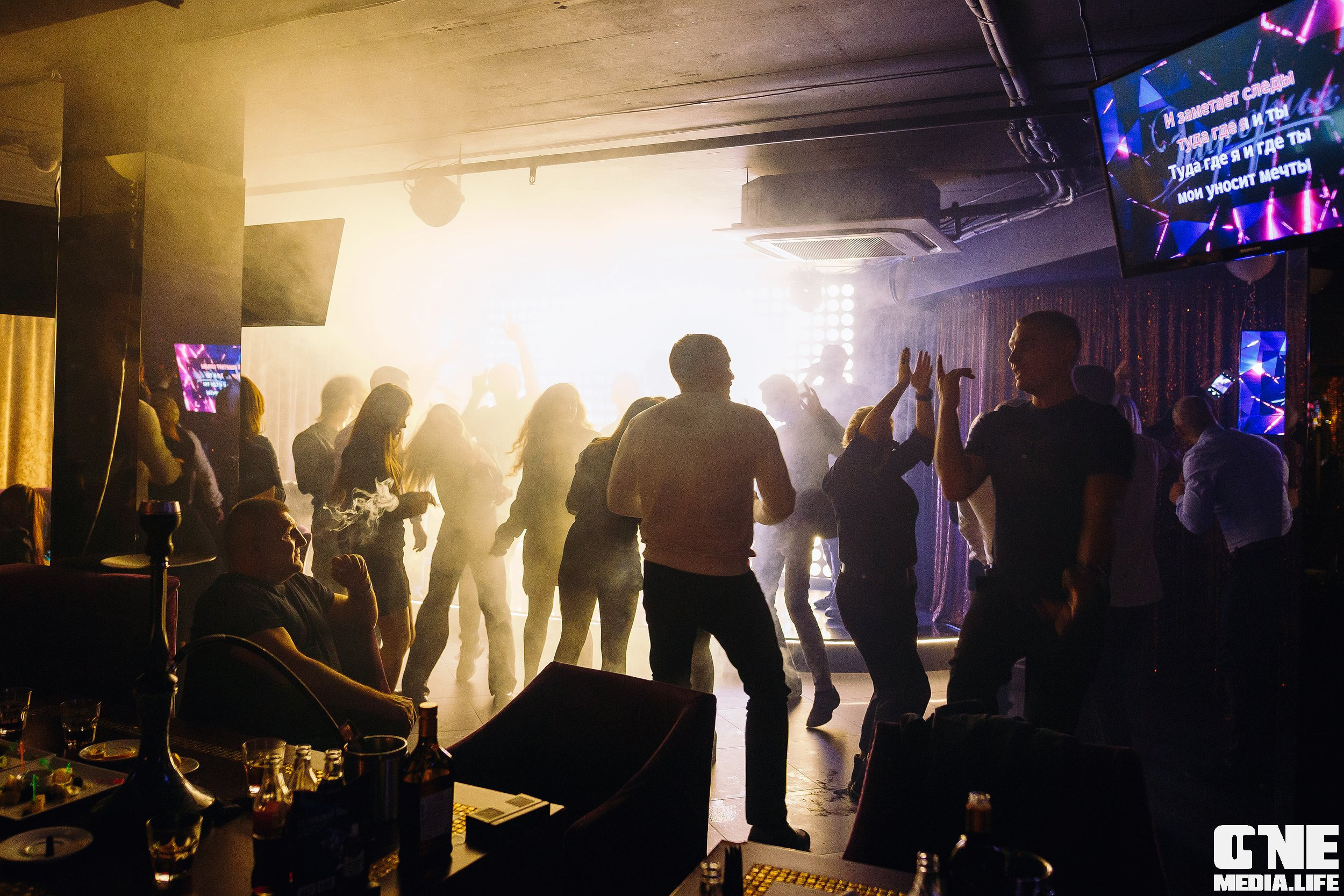 Фоторепортаж из караоке-клуба Эйфория. One Media Life: фоторепортажи, фотоотчеты с мероприятий и заведений