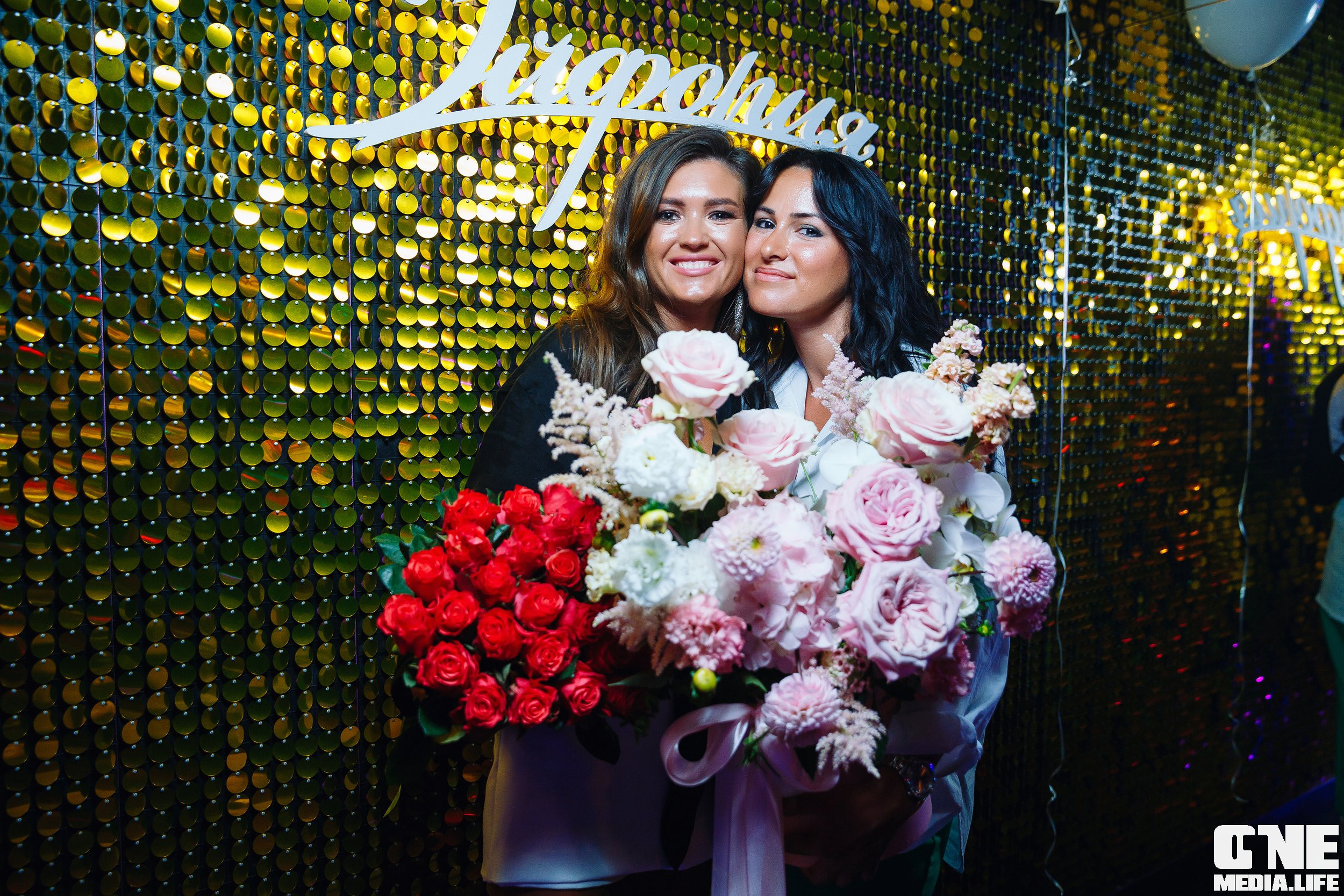 Фоторепортаж из караоке-клуба Эфория. One Media Life: фоторепортажи, фотоотчеты с мероприятий и заведений