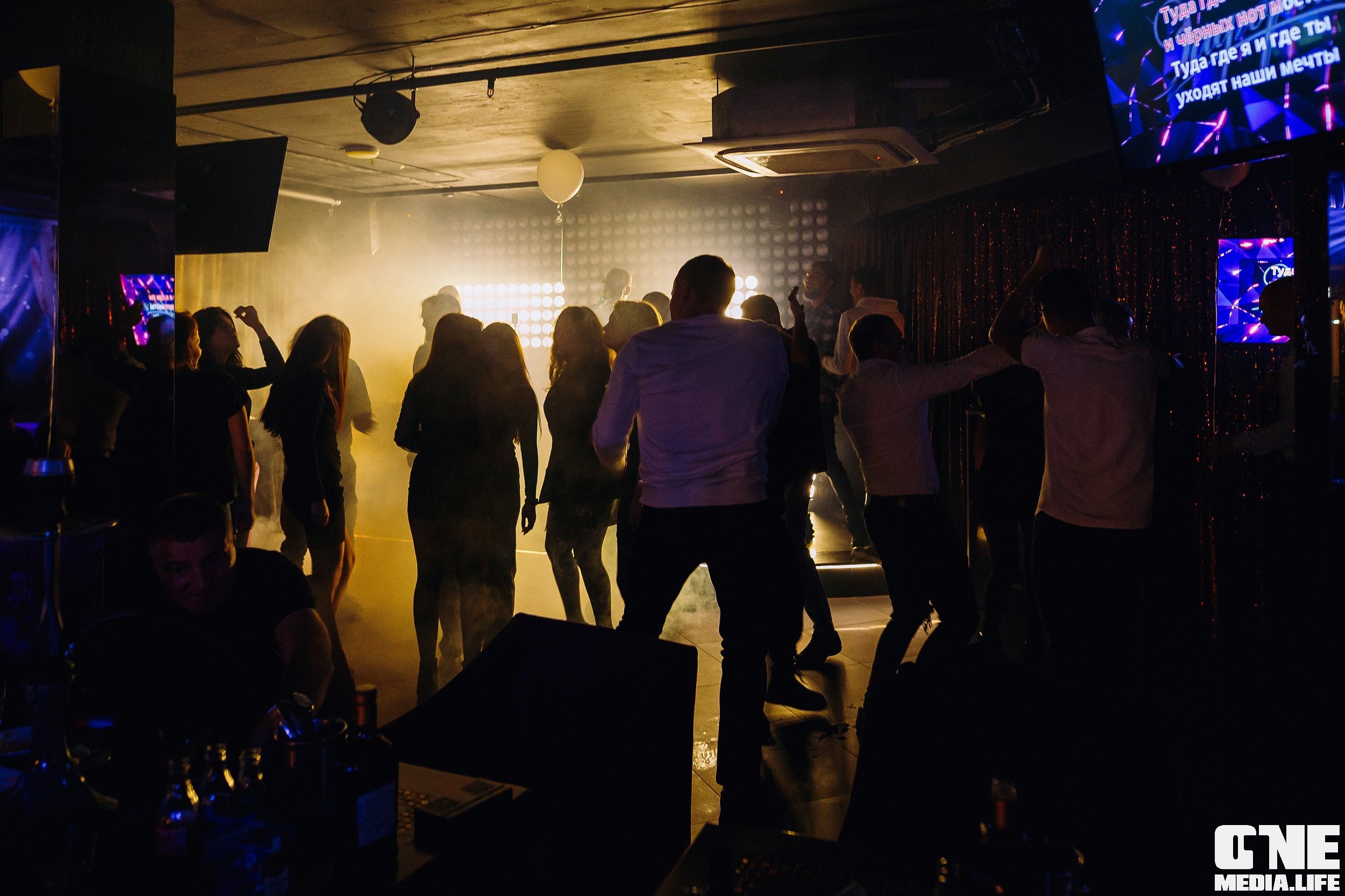 Фоторепортаж из караоке-клуба Эйфория. One Media Life: фоторепортажи, фотоотчеты с мероприятий и заведений