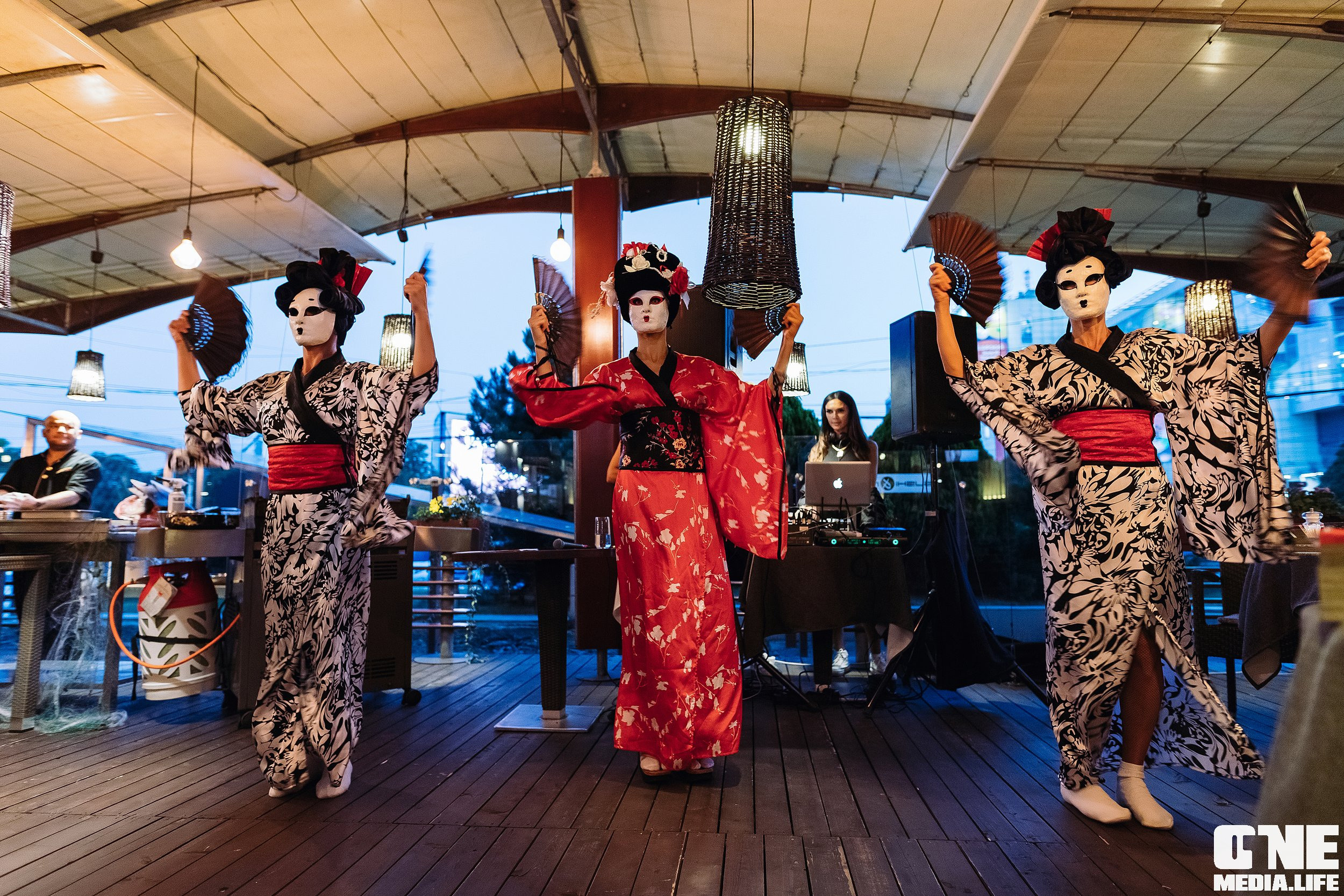 Фоторепортаж из ресторана Sushi & More. One Media Life: фоторепортажи, фотоотчеты с мероприятий и заведений