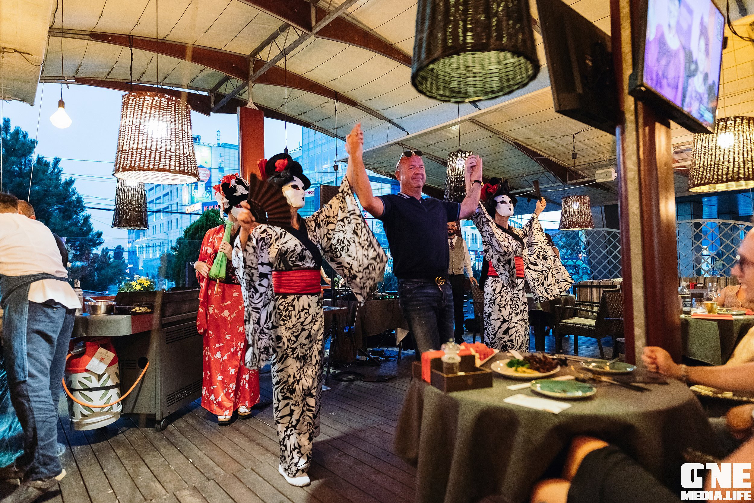 Фоторепортаж из ресторана Sushi & More. One Media Life: фоторепортажи, фотоотчеты с мероприятий и заведений