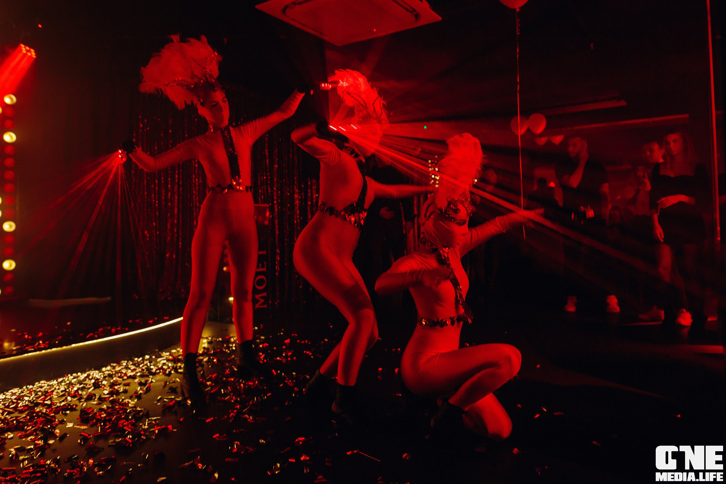 Фоторепортаж из караоке-клуба Эйфория. One Media Life: фоторепортажи, фотоотчеты с мероприятий и заведений