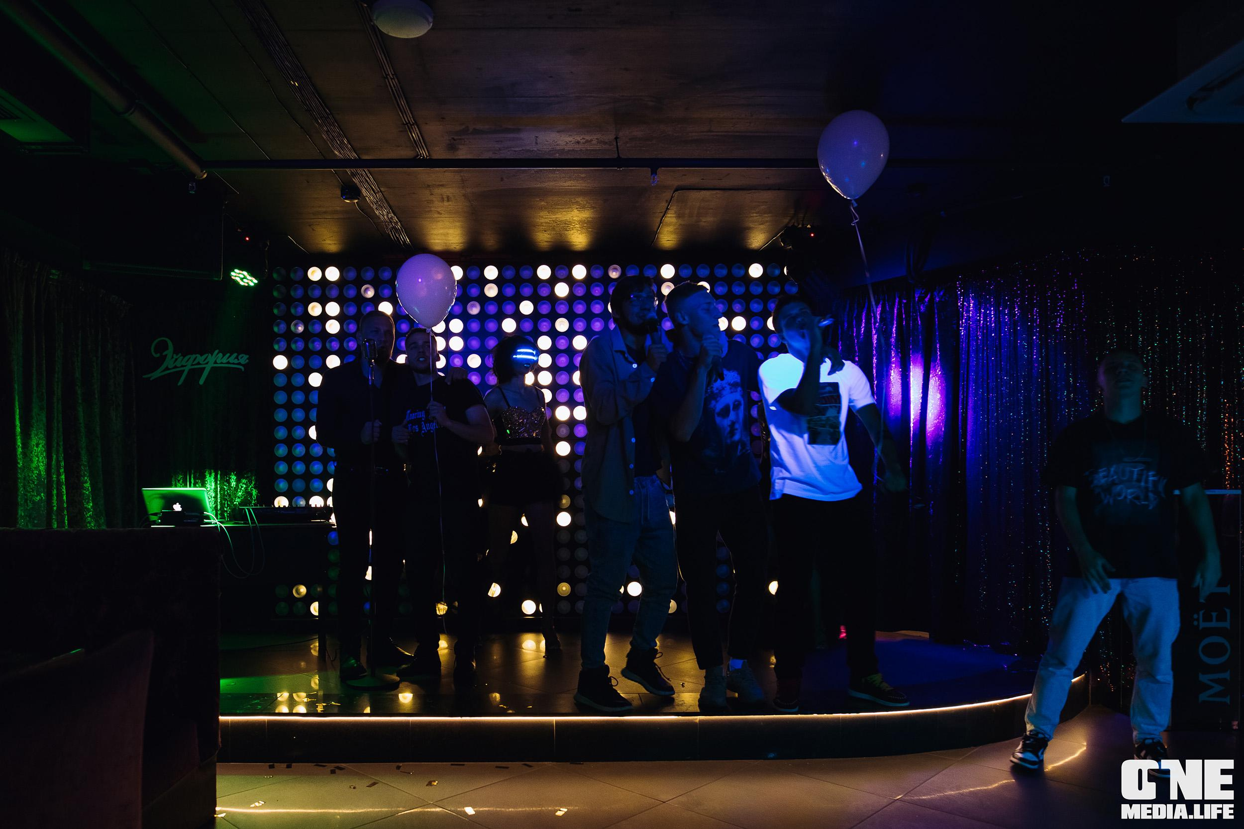 Фоторепортаж из караоке-клуба Эйфория. One Media Life: фоторепортажи, фотоотчеты с мероприятий и заведений