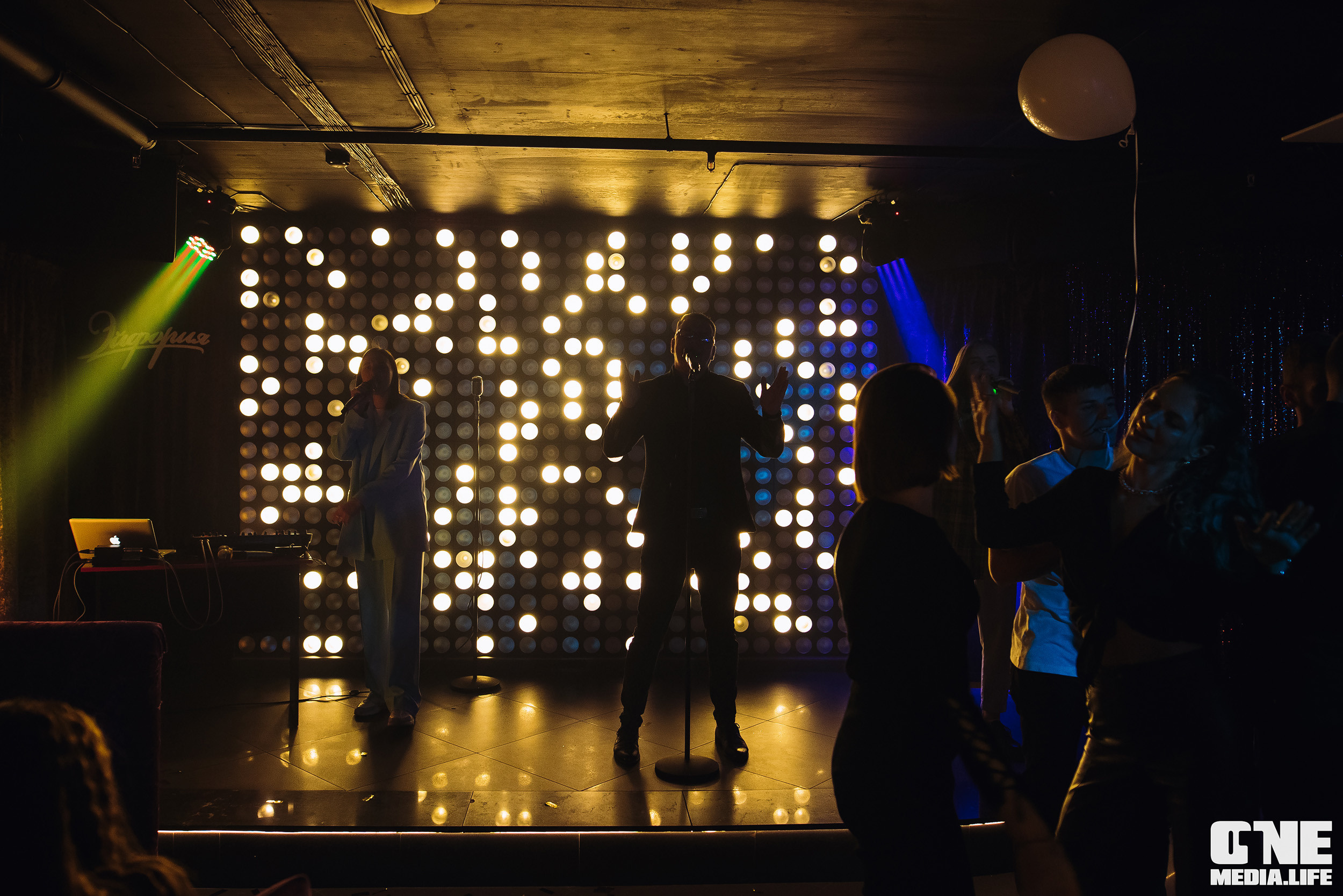 Фоторепортаж из караоке-клуба Эйфория. One Media Life: фоторепортажи, фотоотчеты с мероприятий и заведений