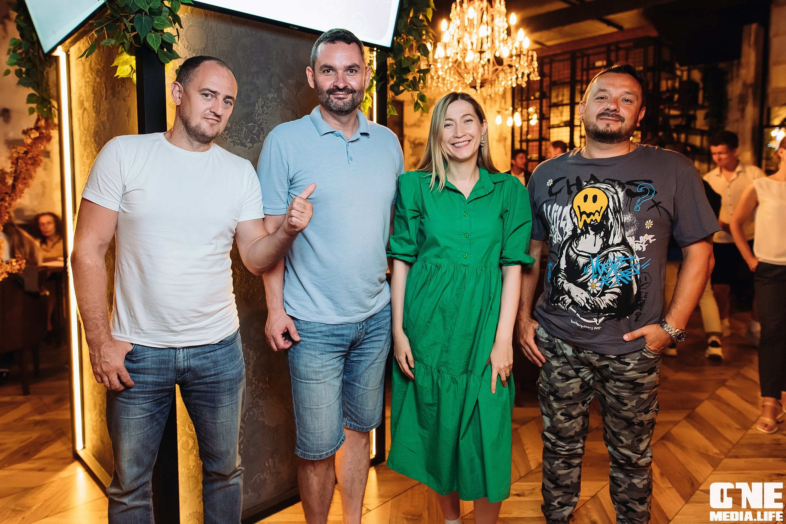 Фоторепортаж с квиз игры от Мой бизнес. One Media Life: фоторепортажи, фотоотчеты с мероприятий и заведений