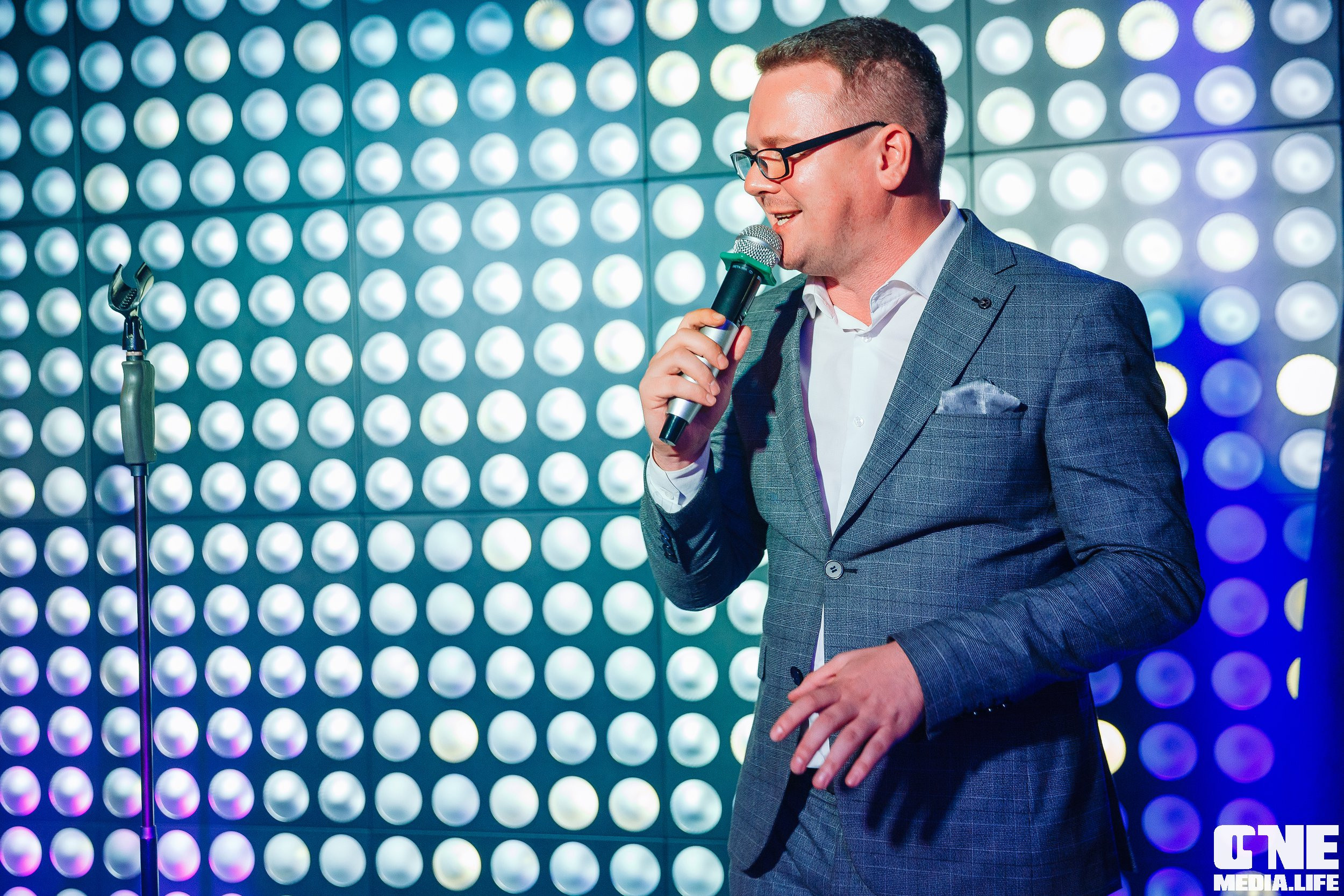 Фоторепортаж из караоке-клуба Эфория. One Media Life: фоторепортажи, фотоотчеты с мероприятий и заведений