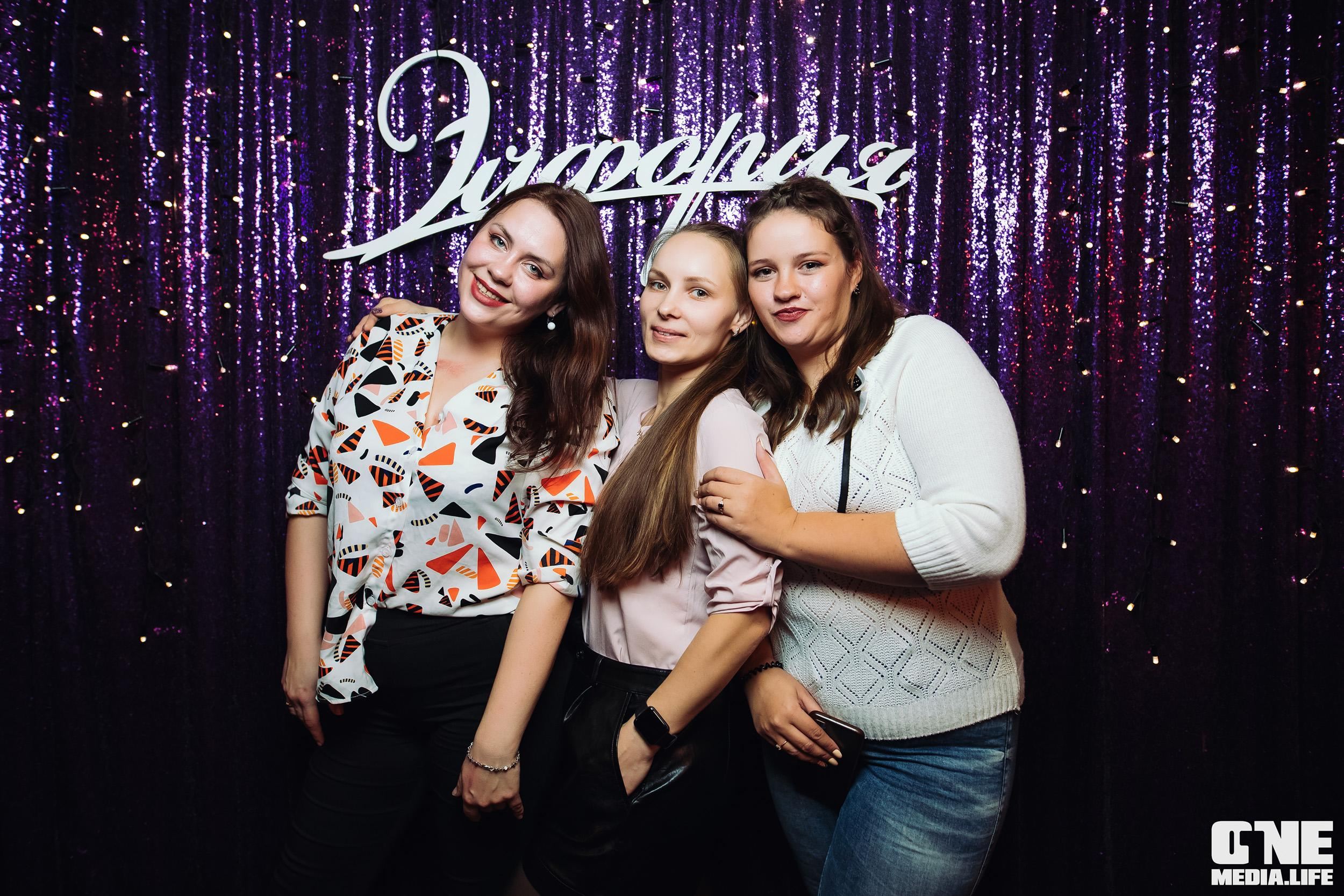 Фоторепортаж из караоке-клуба Эйфория. One Media Life: фоторепортажи, фотоотчеты с мероприятий и заведений