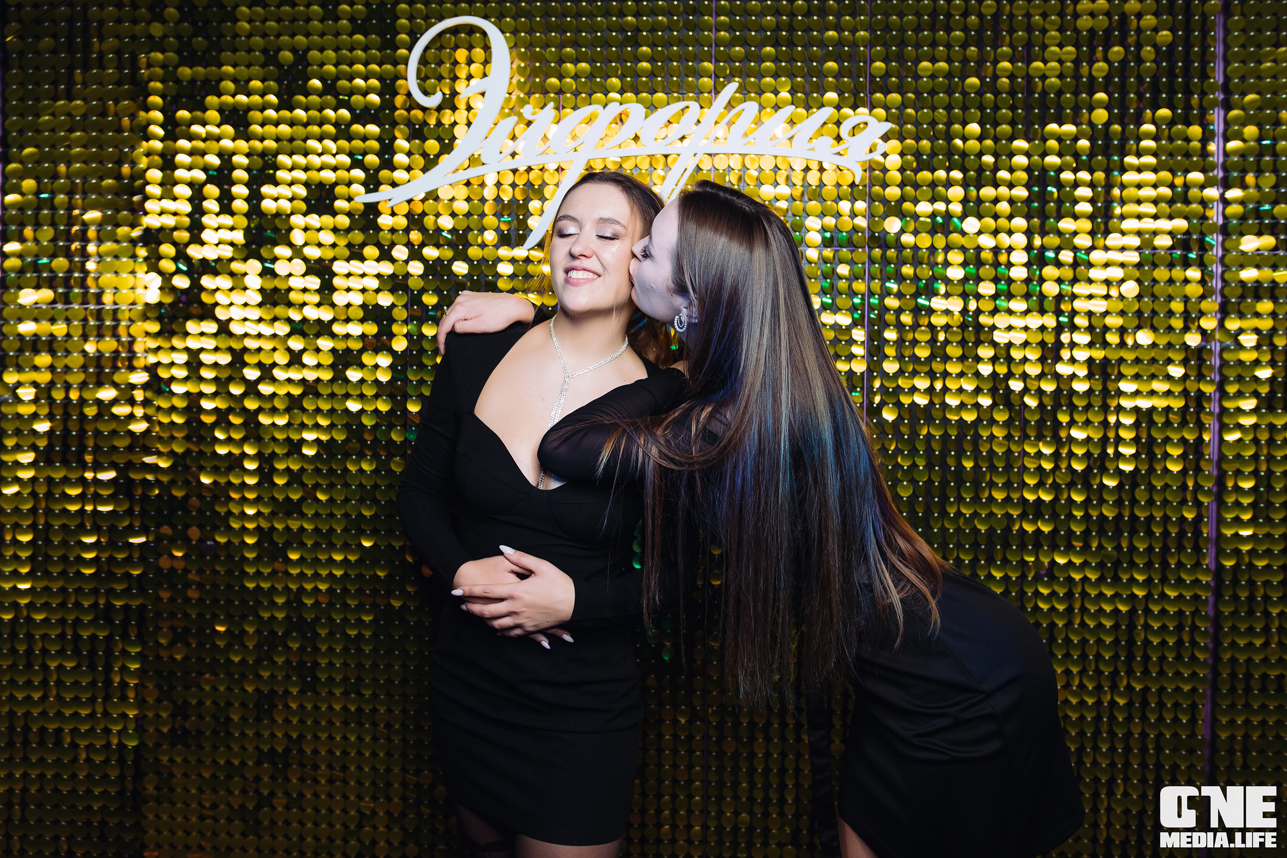 Фоторепортаж из караоке-клуба Эйфория. One Media Life: фоторепортажи, фотоотчеты с мероприятий и заведений