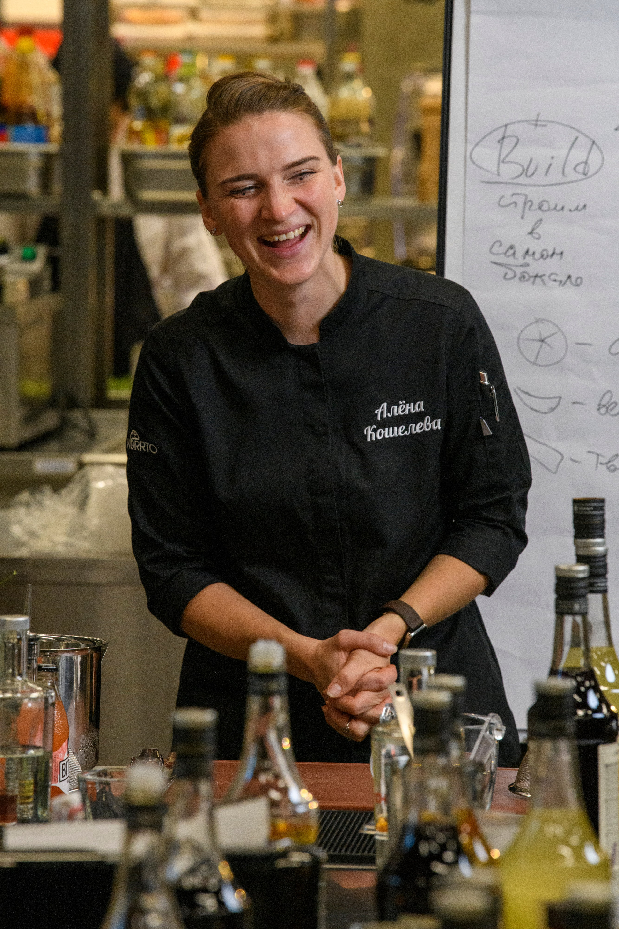 Бар — моя сцена: история Алены Кошелевой. Создание обучающих видеороликов Puponin Production