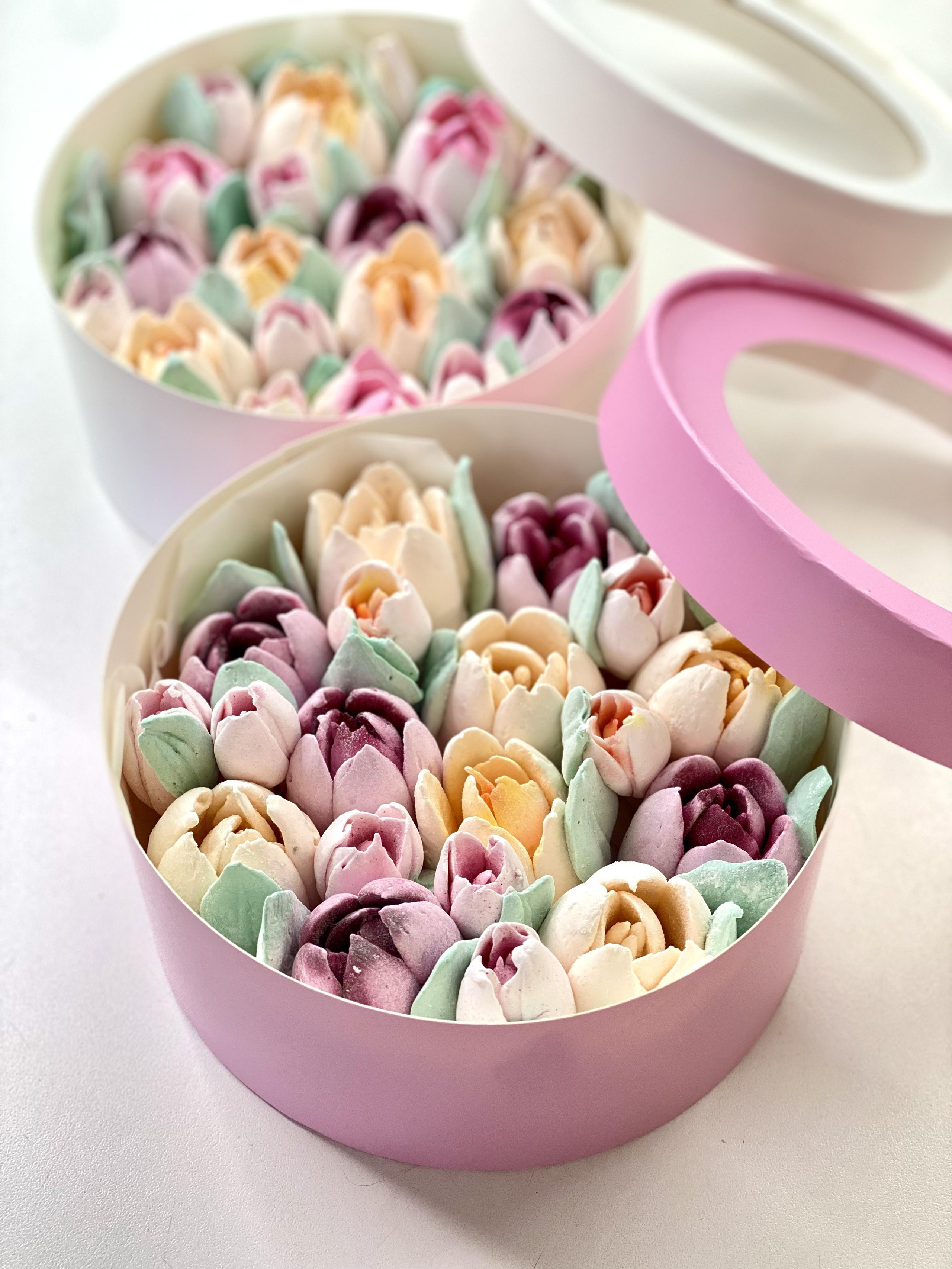 Тюльпаны из зефира в коробке. Katyasugarsugar капкейки, зефир, торты Москва