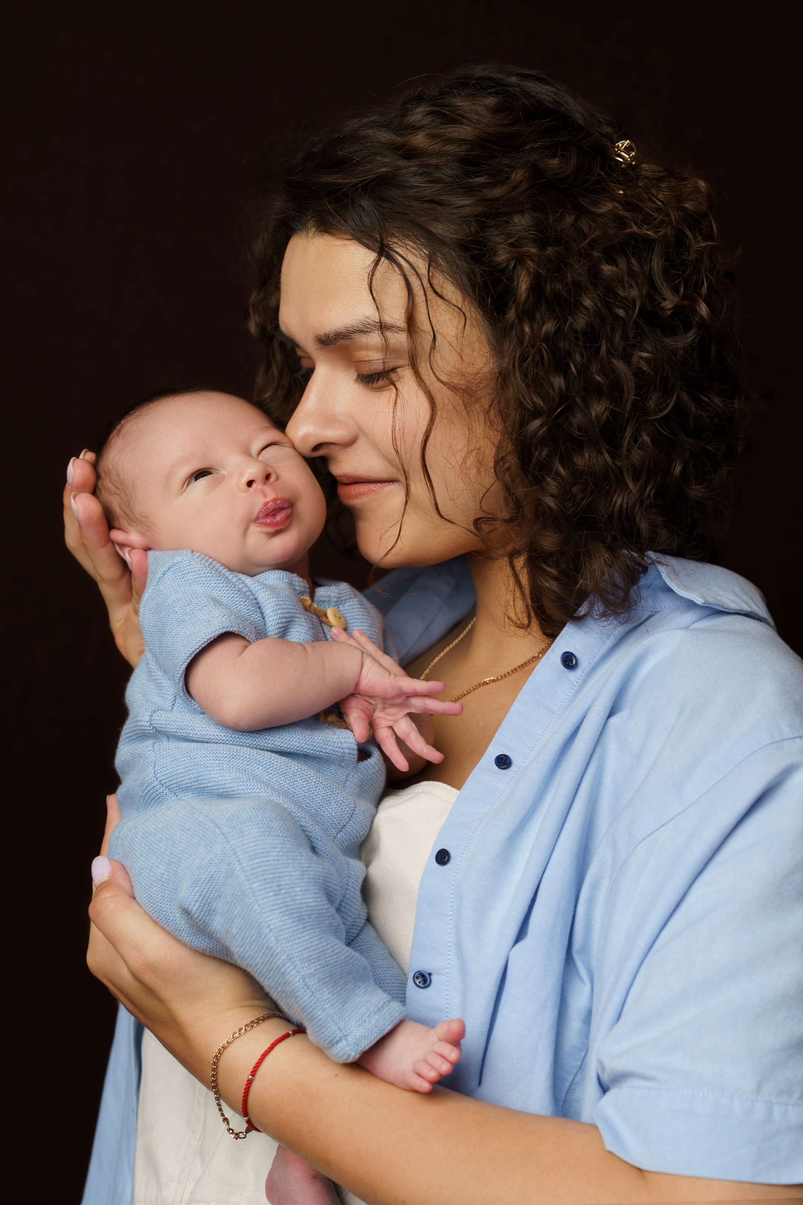 Фотосессия новорожденного (newborn). Фотограф новорожденных, детей до года и беременных в Симферополе