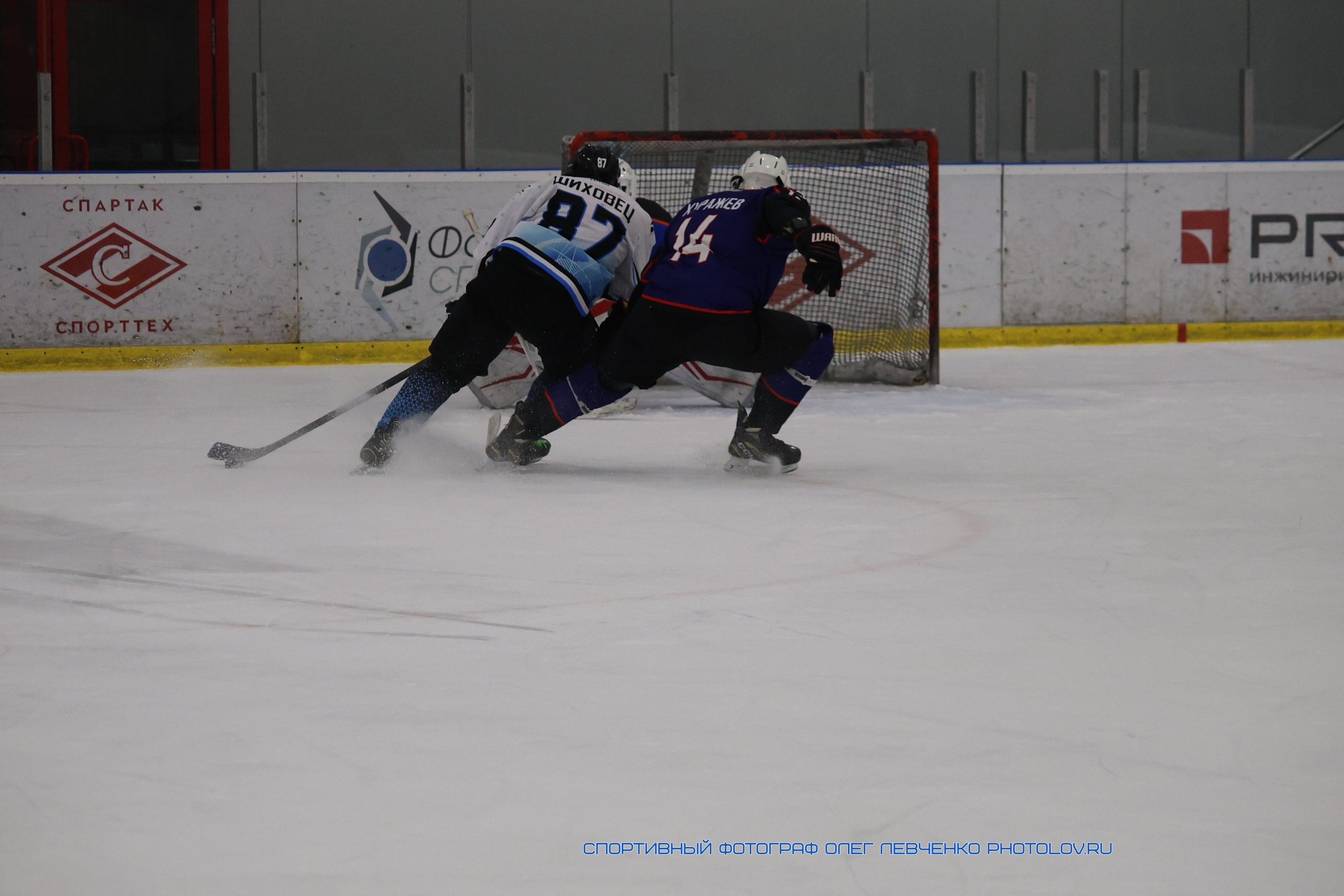 Хоккей на льду. Фото. Репортажный фотограф, спортивный фотограф в Москве и области